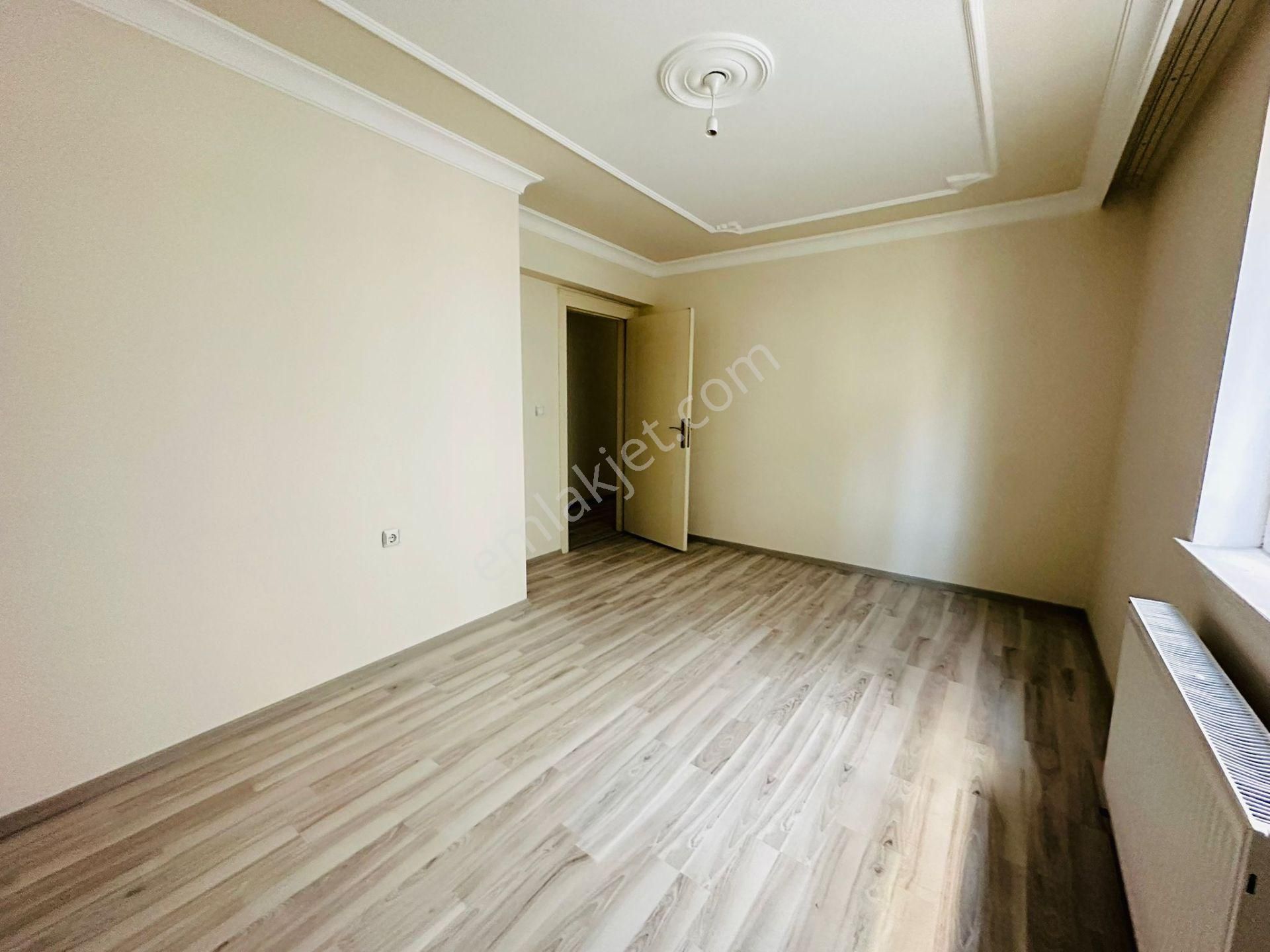 Bostancık Caddesine 1 Bina Mesafede Asansörlü 2+1 Giriş Kat Kiralık Daire !! - Görsel 10