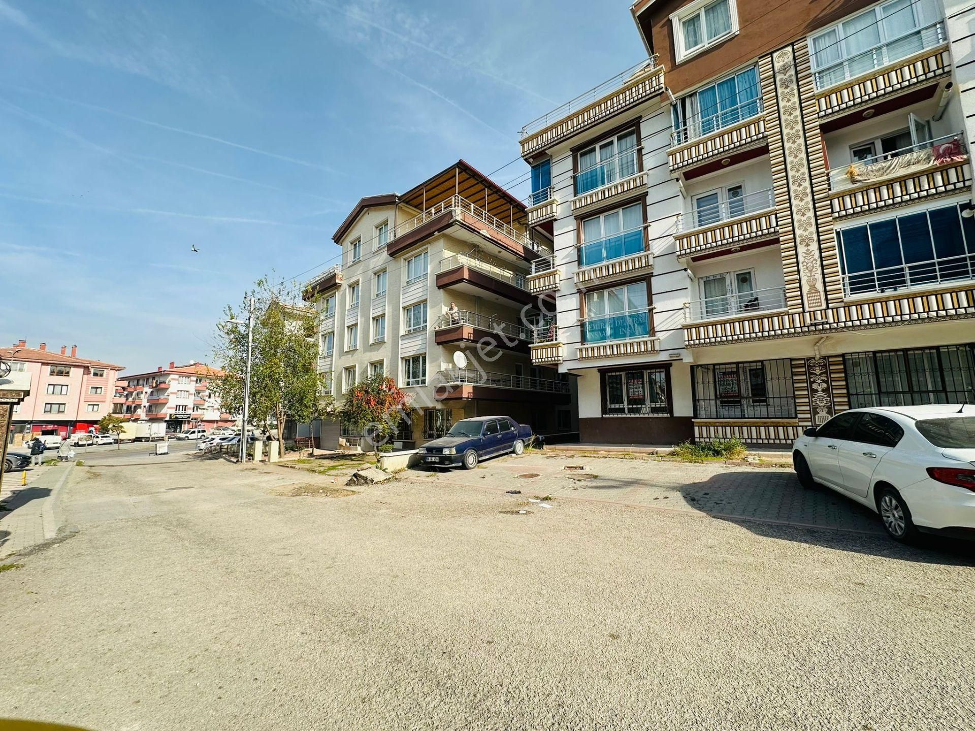 Bostancık Caddesine 1 Bina Mesafede Asansörlü 2+1 Giriş Kat Kiralık Daire !! - Görsel 19