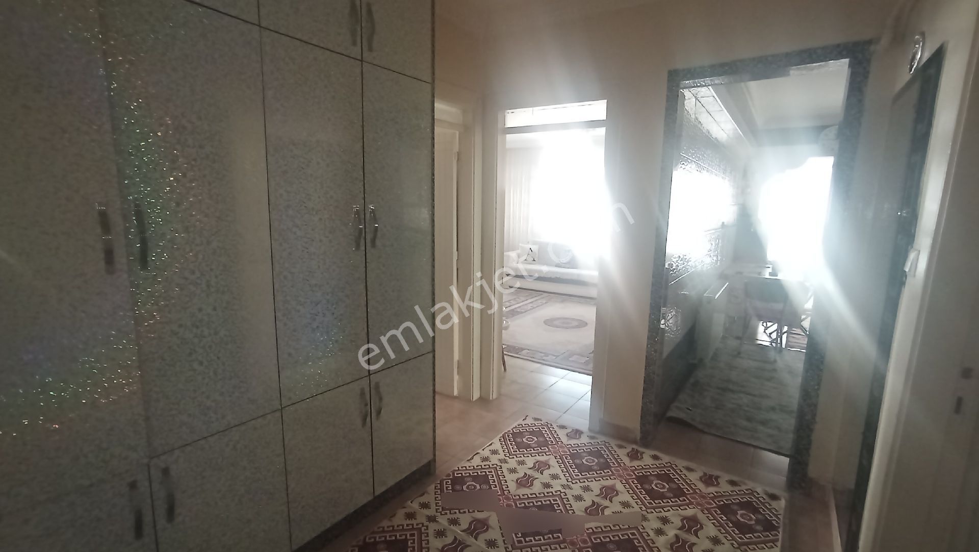 Kolejtepe Mahlesinde Konumu Güzel Geniş 2+1 Daire - Görsel 15