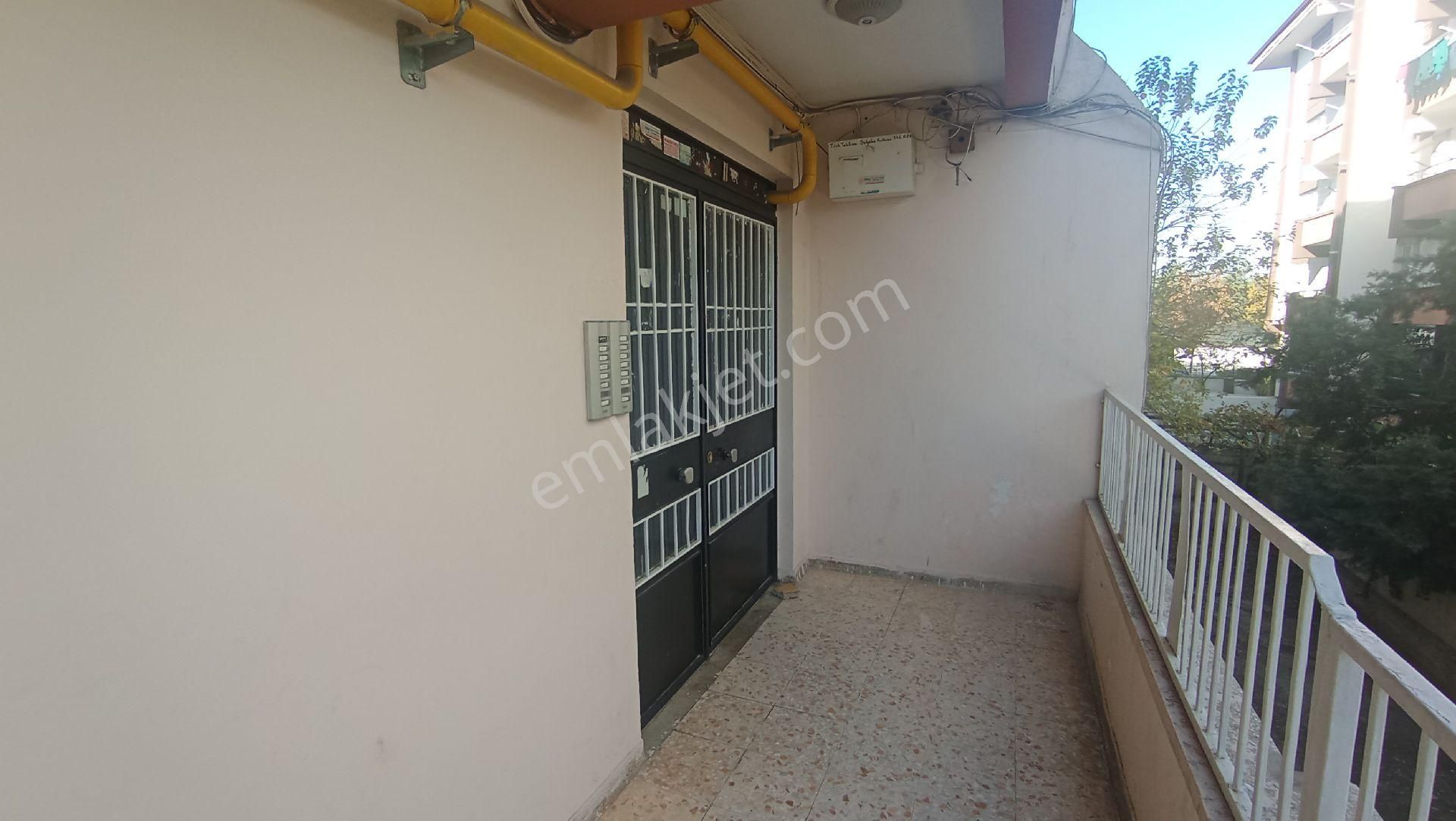 Kolejtepe Mahlesinde Konumu Güzel Geniş 2+1 Daire - Görsel 31