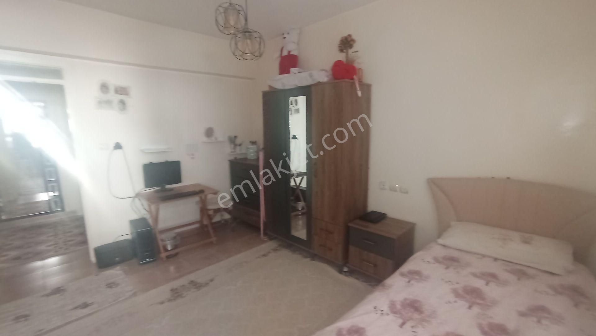 Kolejtepe Mahlesinde Konumu Güzel Geniş 2+1 Daire - Görsel 8