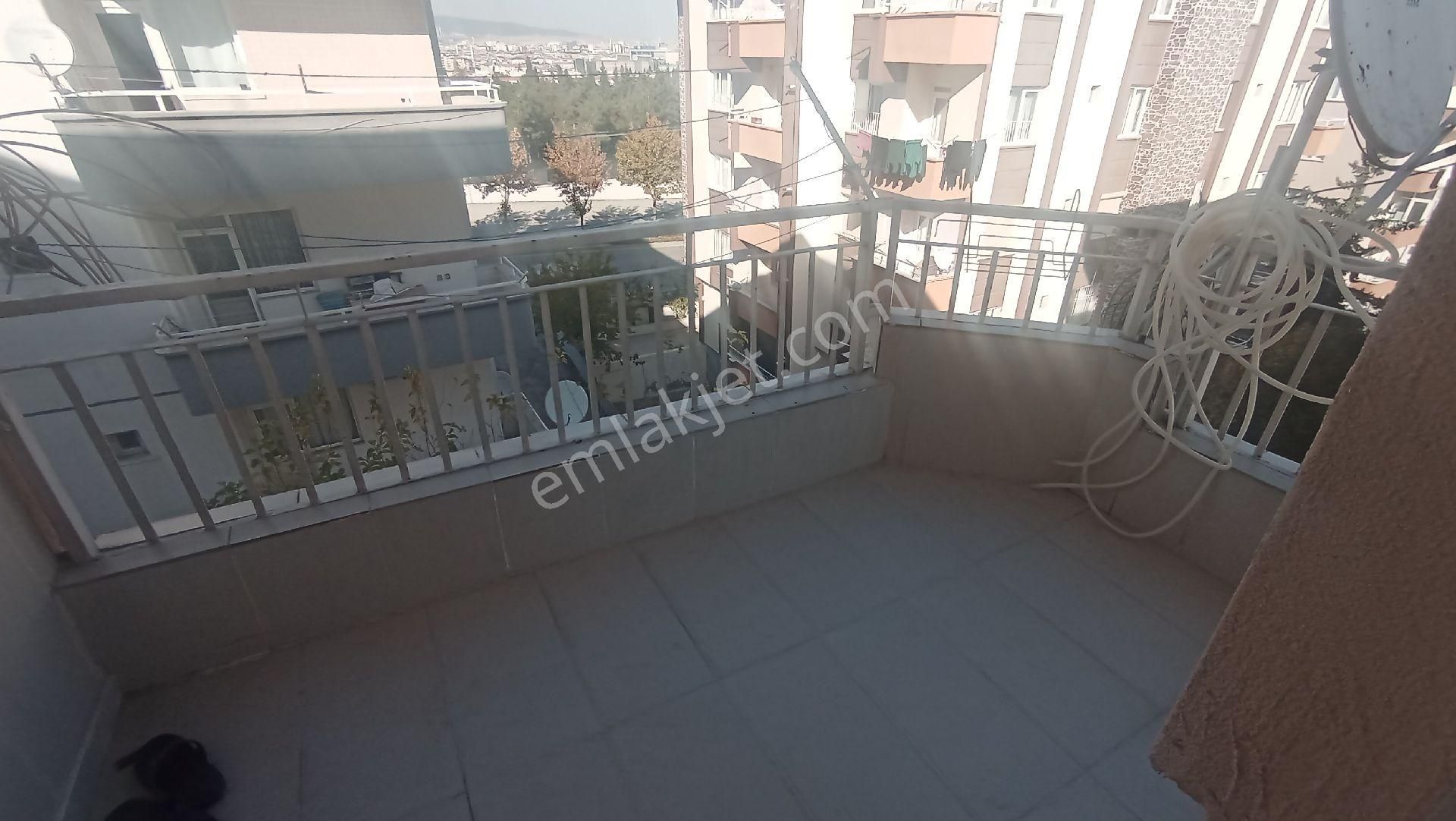 Kolejtepe Mahlesinde Konumu Güzel Geniş 2+1 Daire - Görsel 11