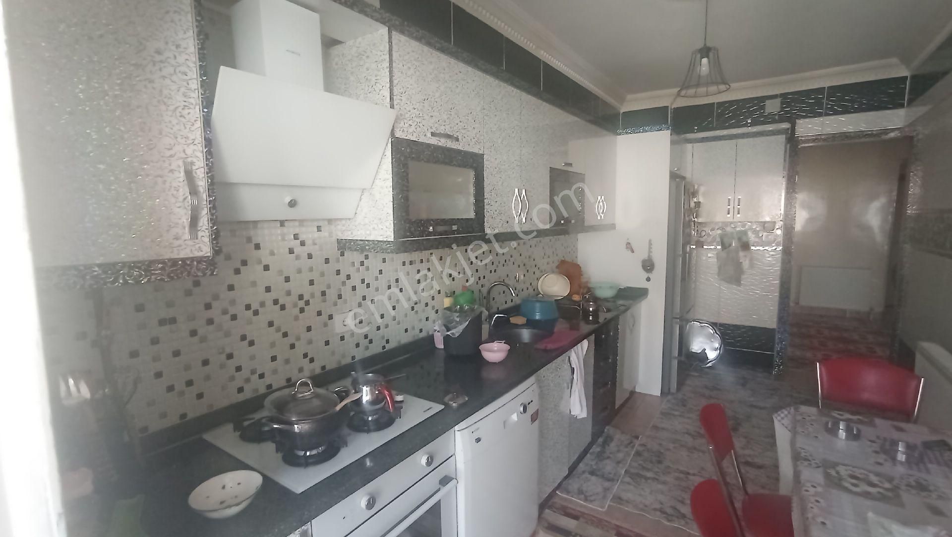 Kolejtepe Mahlesinde Konumu Güzel Geniş 2+1 Daire - Görsel 3