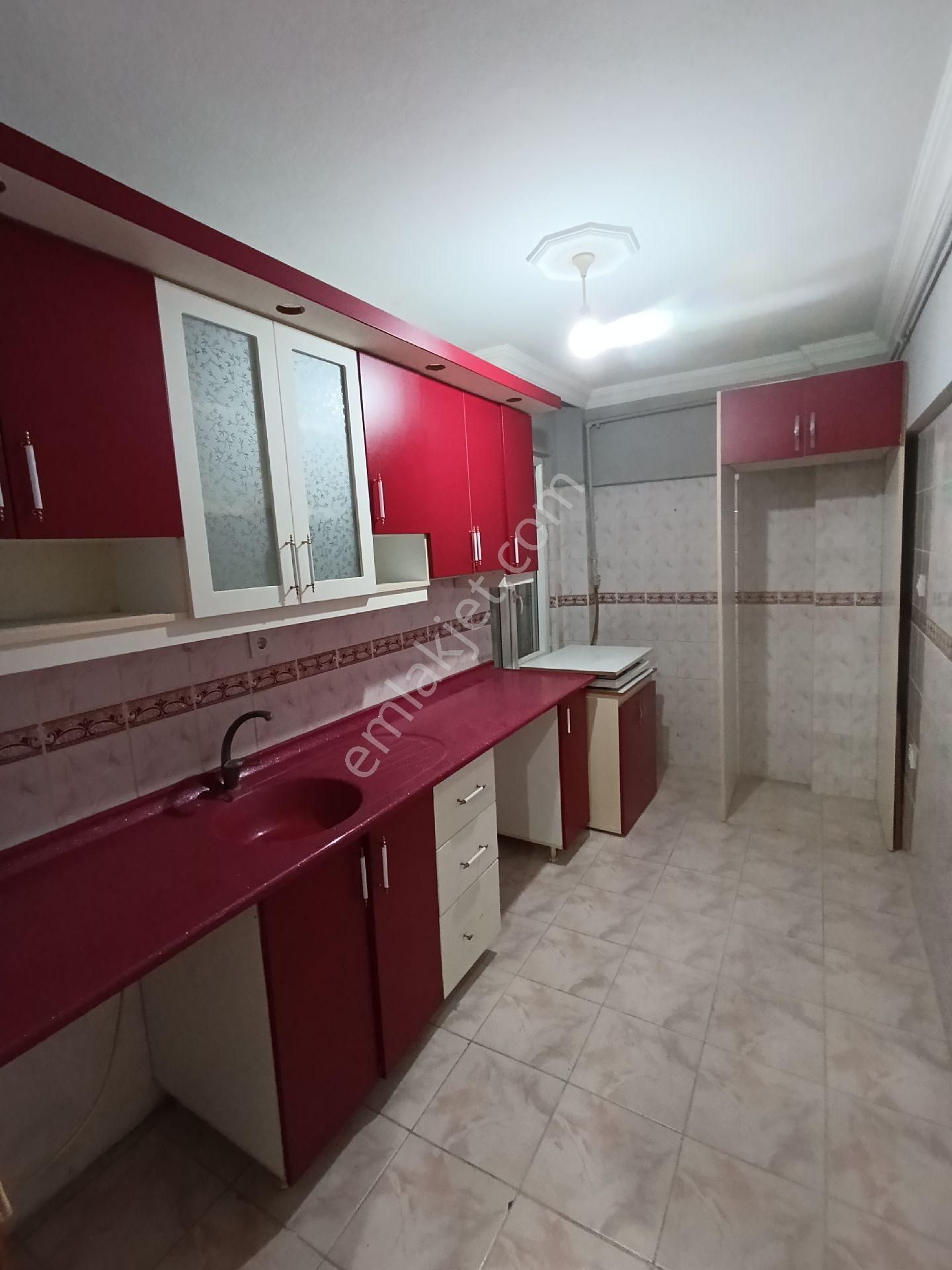 Kapaklı Merkezde Daire - Görsel 7