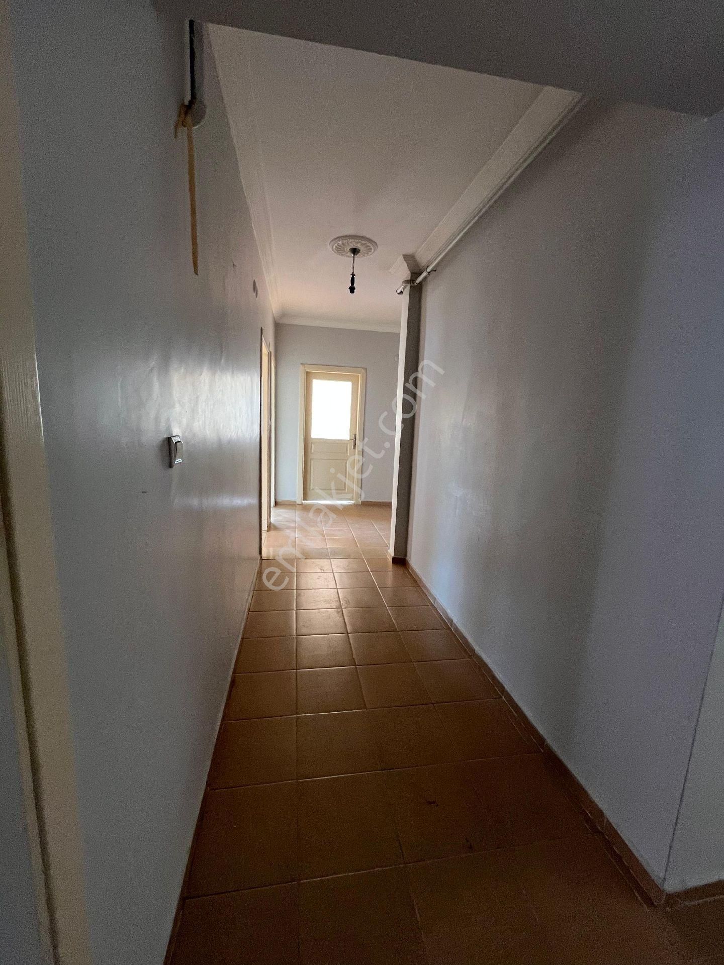 Murat Emlaktan Altunkalemde 4+1 Kiralık Daire - Görsel 8