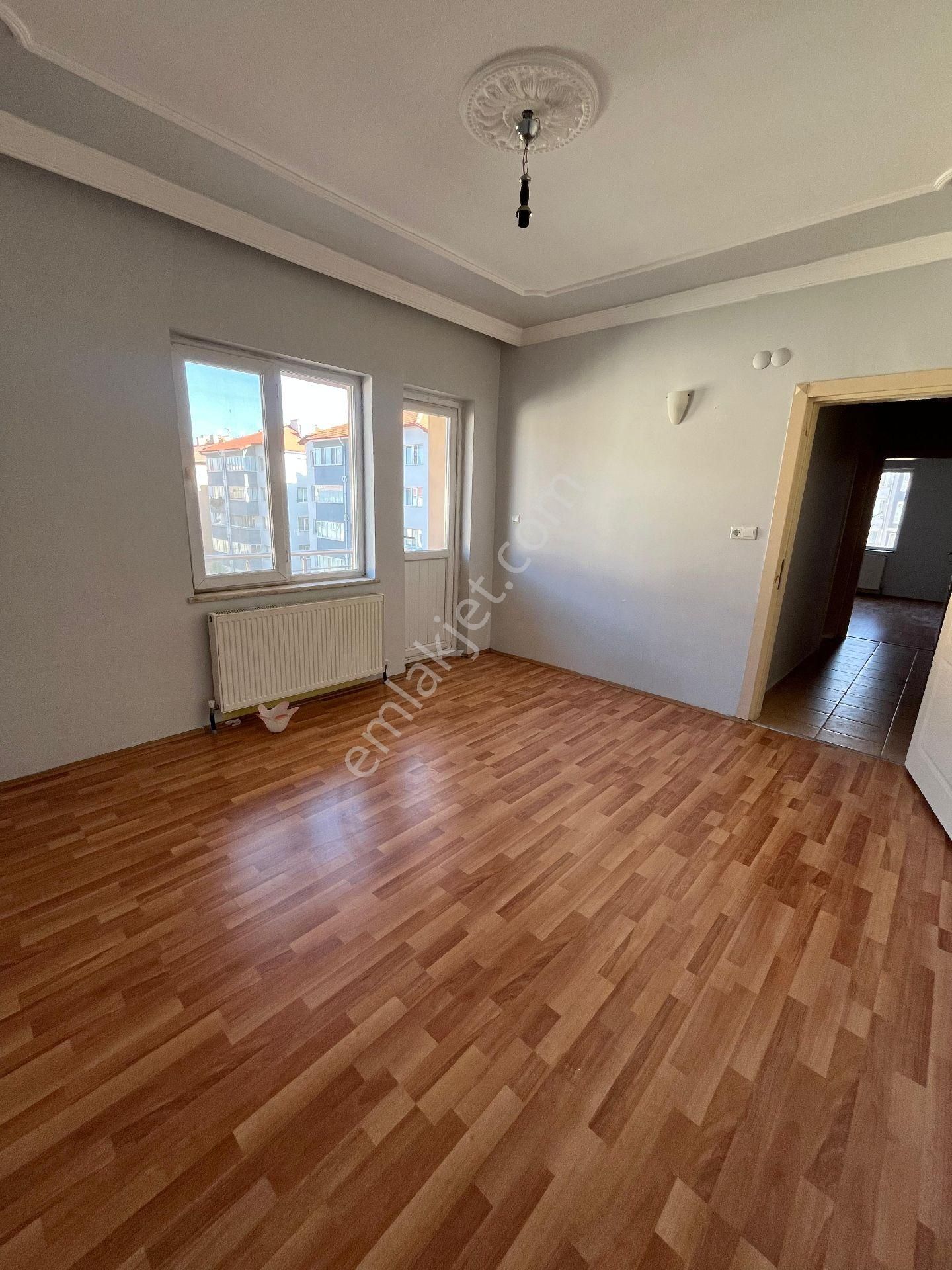 Murat Emlaktan Altunkalemde 4+1 Kiralık Daire - Görsel 25