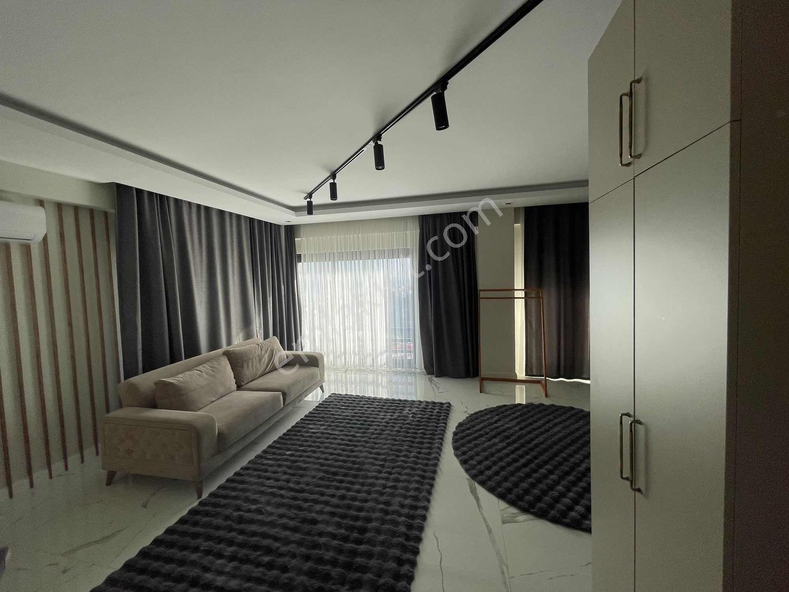 Yaylacık'ta Kiralık 4+2 Tripleks Eşyalı Villa - Görsel 33