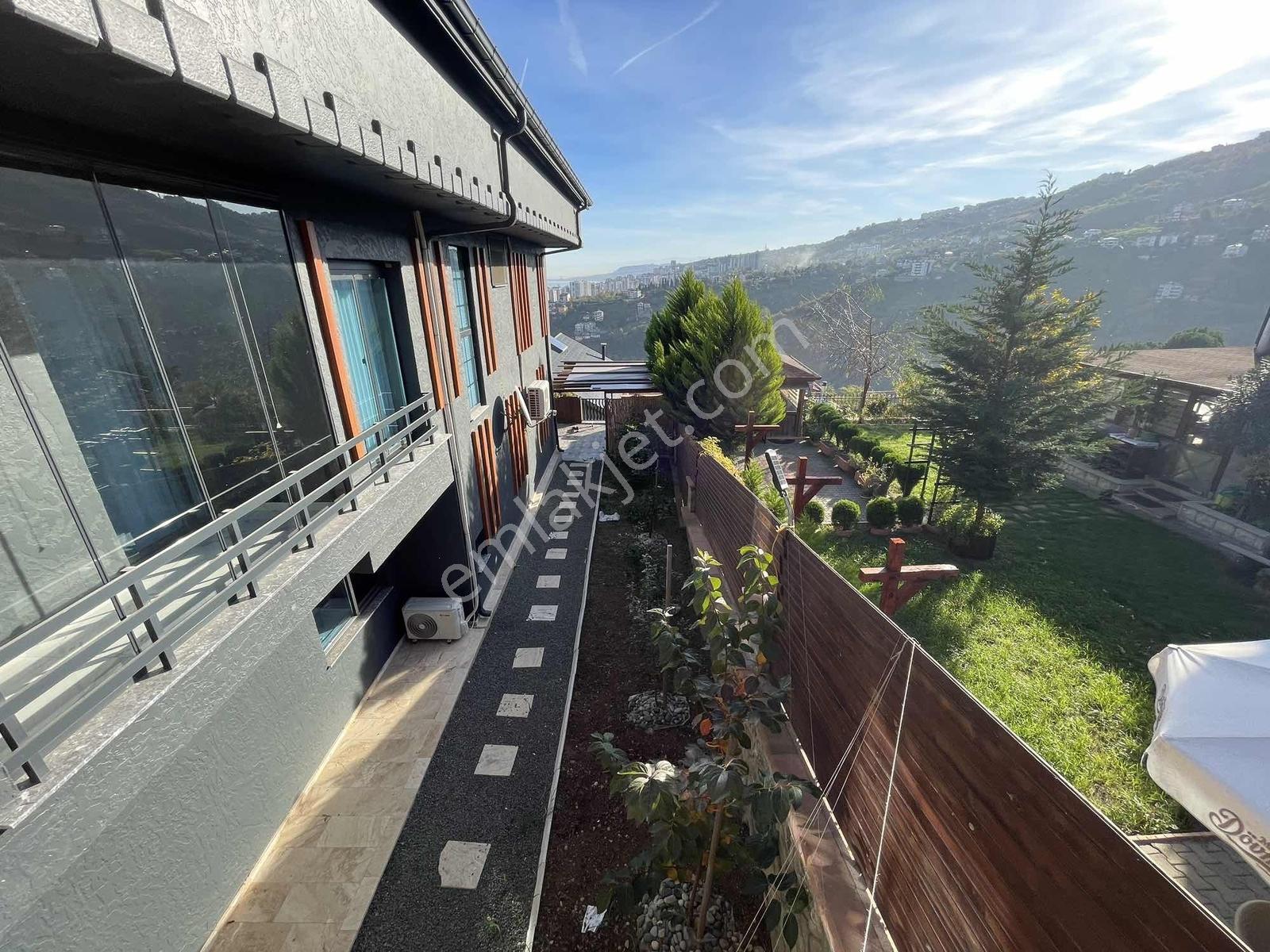 Yaylacık'ta Kiralık 4+2 Tripleks Eşyalı Villa - Görsel 23