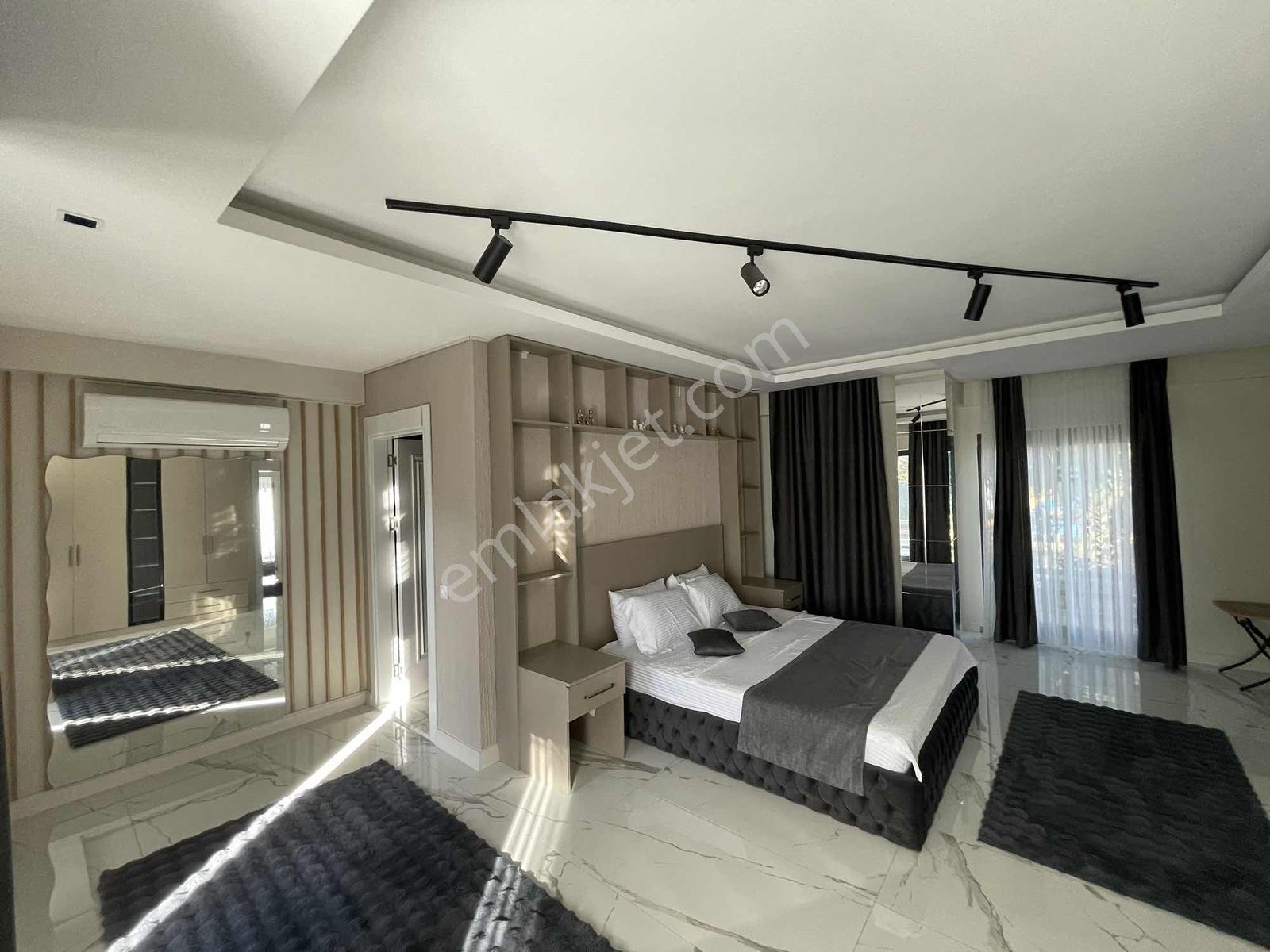 Yaylacık'ta Kiralık 4+2 Tripleks Eşyalı Villa - Görsel 22