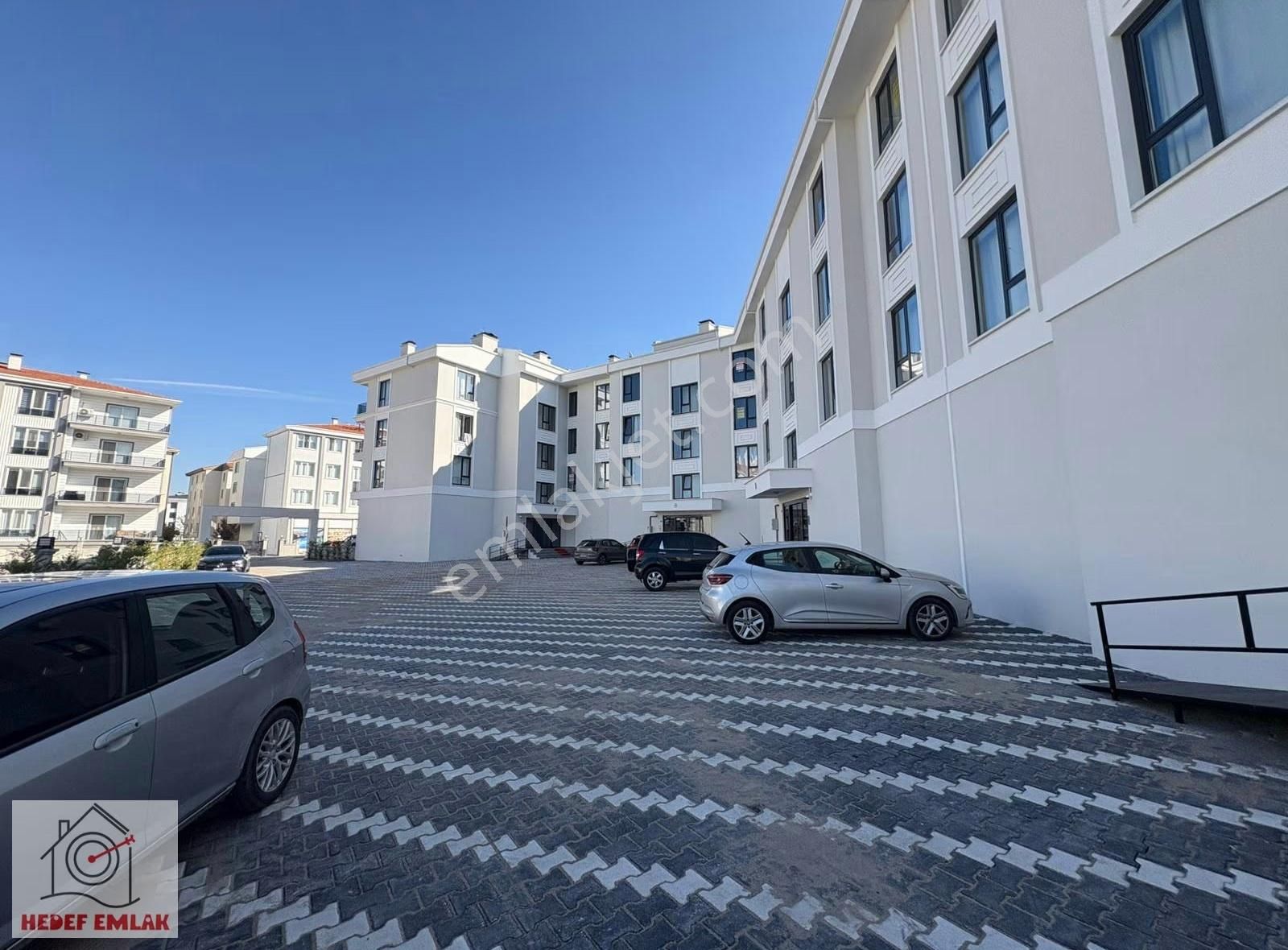 Selçuklu Mah. Satılık Full Eşyalı Lüks 1+1 Sıfır Daire - Görsel 16