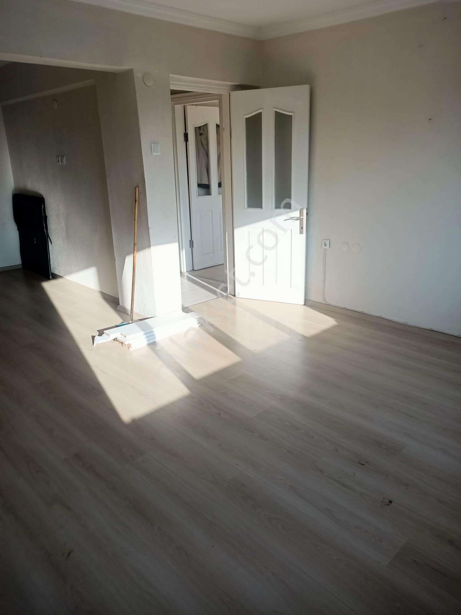 2+1 Doğalgazlı Satılık Daire - Görsel 21