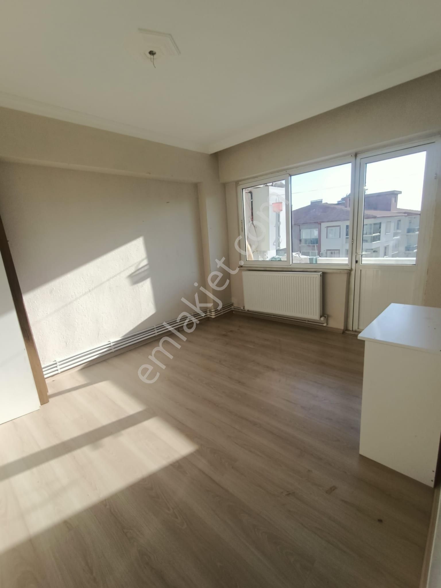 2+1 Doğalgazlı Satılık Daire - Görsel 17