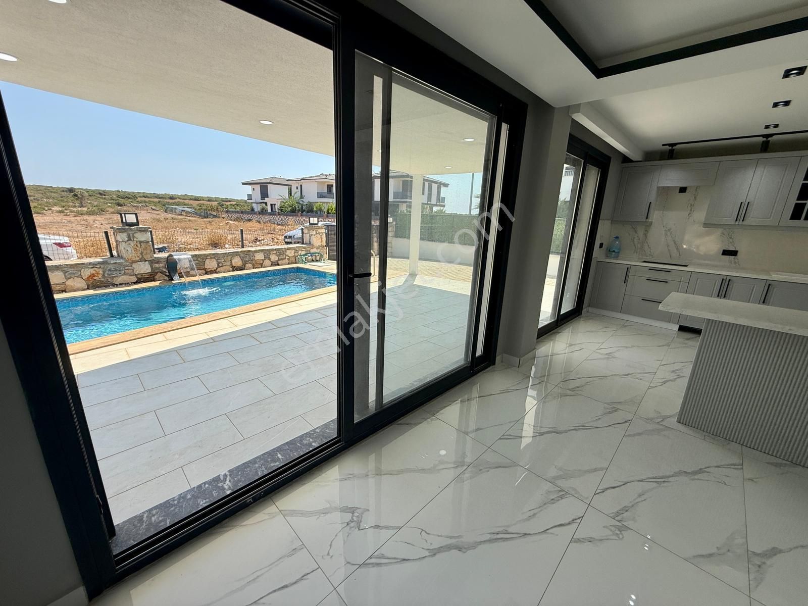 Didim Efeler Mahallesinde 3+1 Tam Müstakil, Özel Havuzlu Lüks Villa - Görsel 17