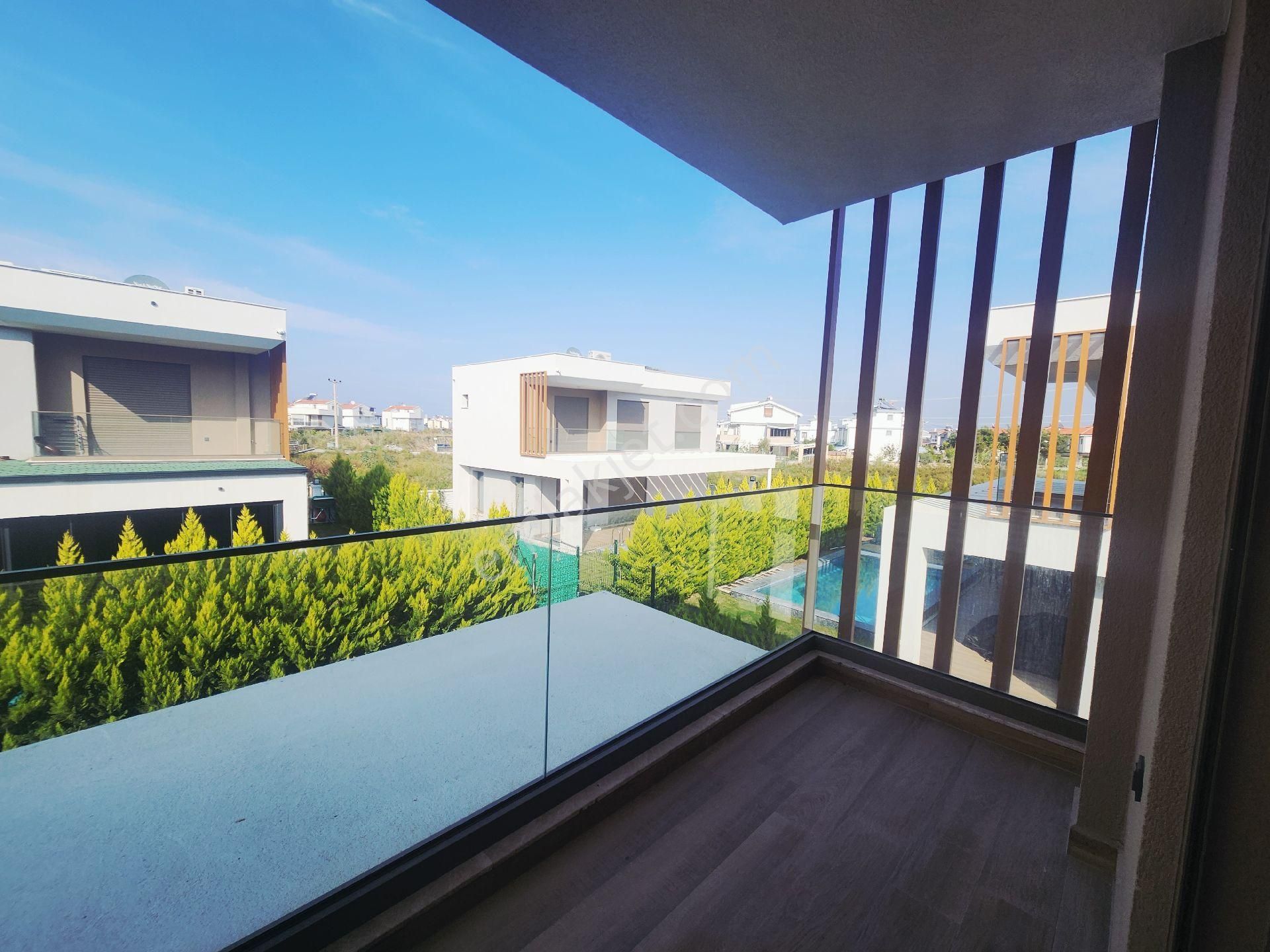 Güzelçamlı Plajına Cok Yakın Satılık Harıka Villa Köşe Konum - Görsel 26