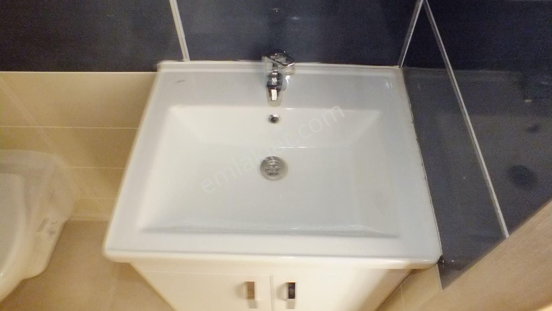 İsabeyli Cadde Üzerinde Kiralık 1 +1 Eşyalı Daire - Görsel 11