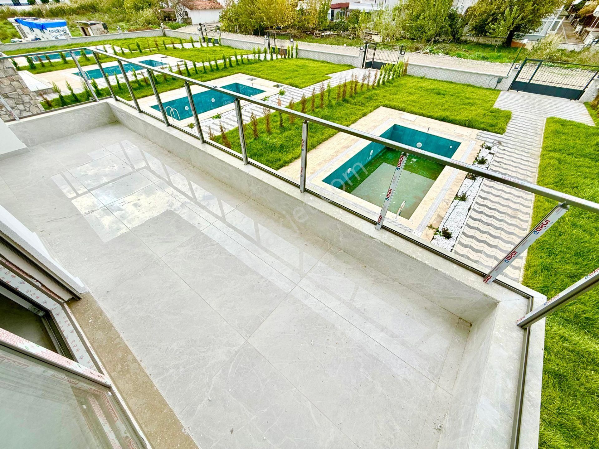 ▶ ▶ Akçay Körfez'den Doğa İle İç İçe Huzur Bulacağınız Sıfır 3+1 Satılık Villa - Görsel 15