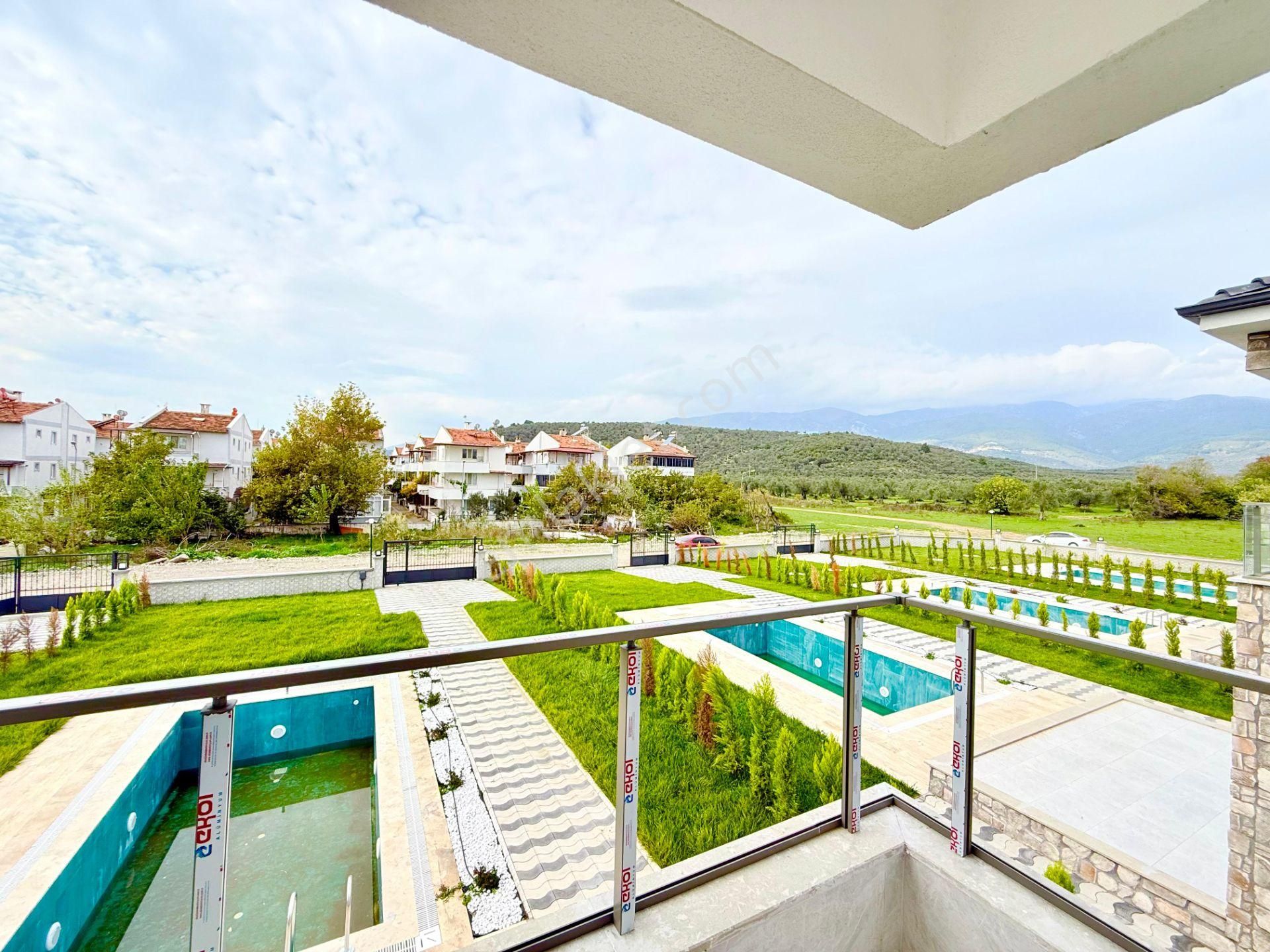 ▶ ▶ Akçay Körfez'den Doğa İle İç İçe Huzur Bulacağınız Sıfır 3+1 Satılık Villa - Görsel 21