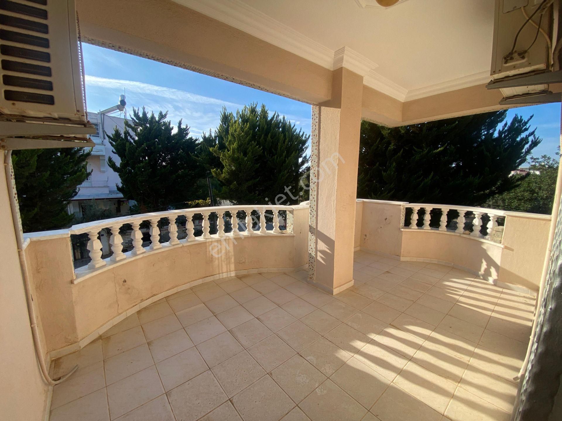 Didim Çamlık Mahallesi'nde Denize Yakın 4+1 Havuzlu Villa - Görsel 28