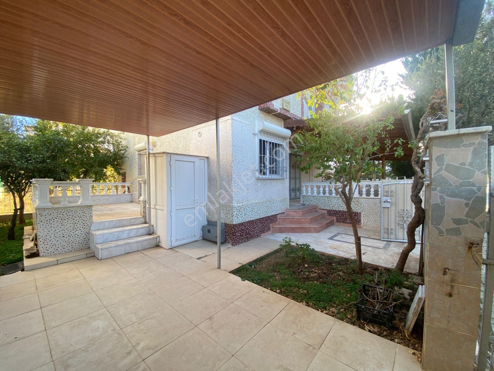 Didim Çamlık Mahallesi'nde Denize Yakın 4+1 Havuzlu Villa - Görsel 8