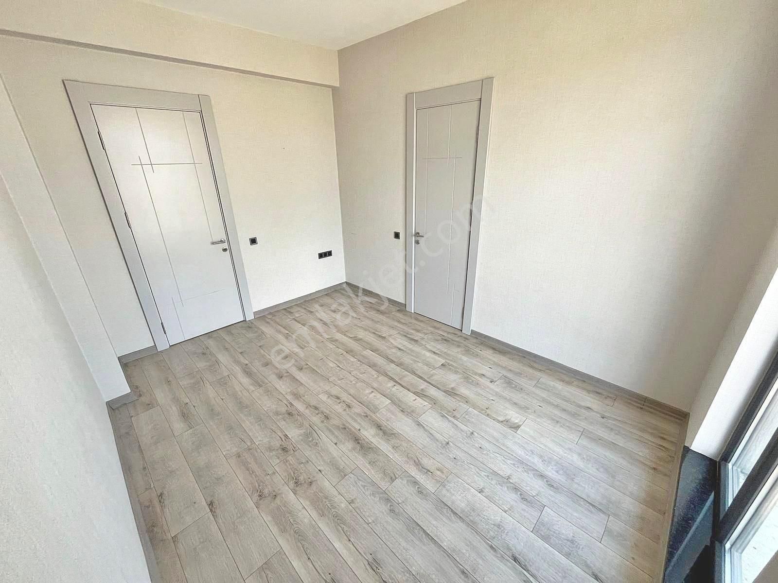 Ovacık'ta Site İçerisinde Ultra Lüks Yapılı 4.5+1 Daire! - Görsel 12