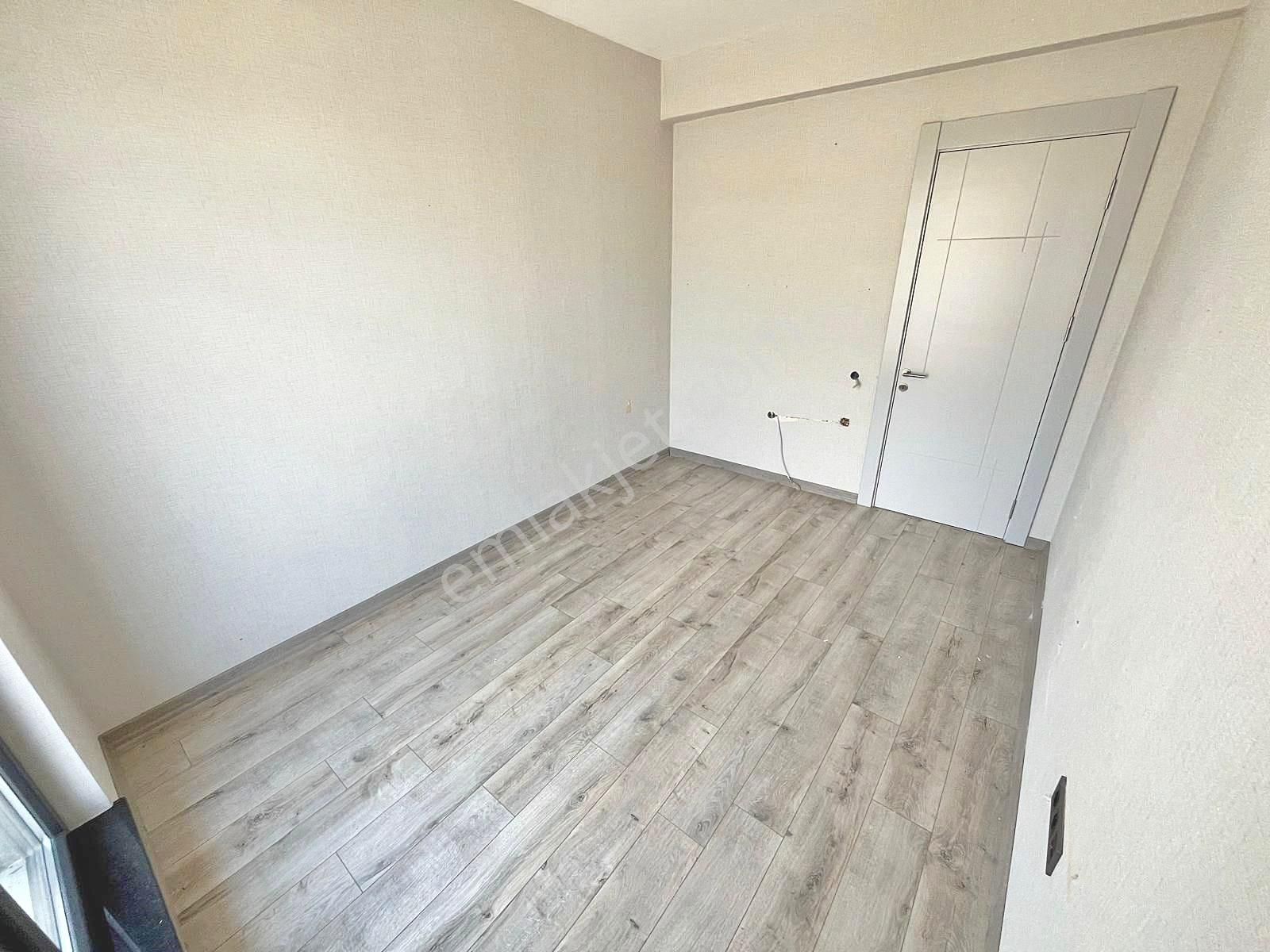 Ovacık'ta Site İçerisinde Ultra Lüks Yapılı 4.5+1 Daire! - Görsel 24