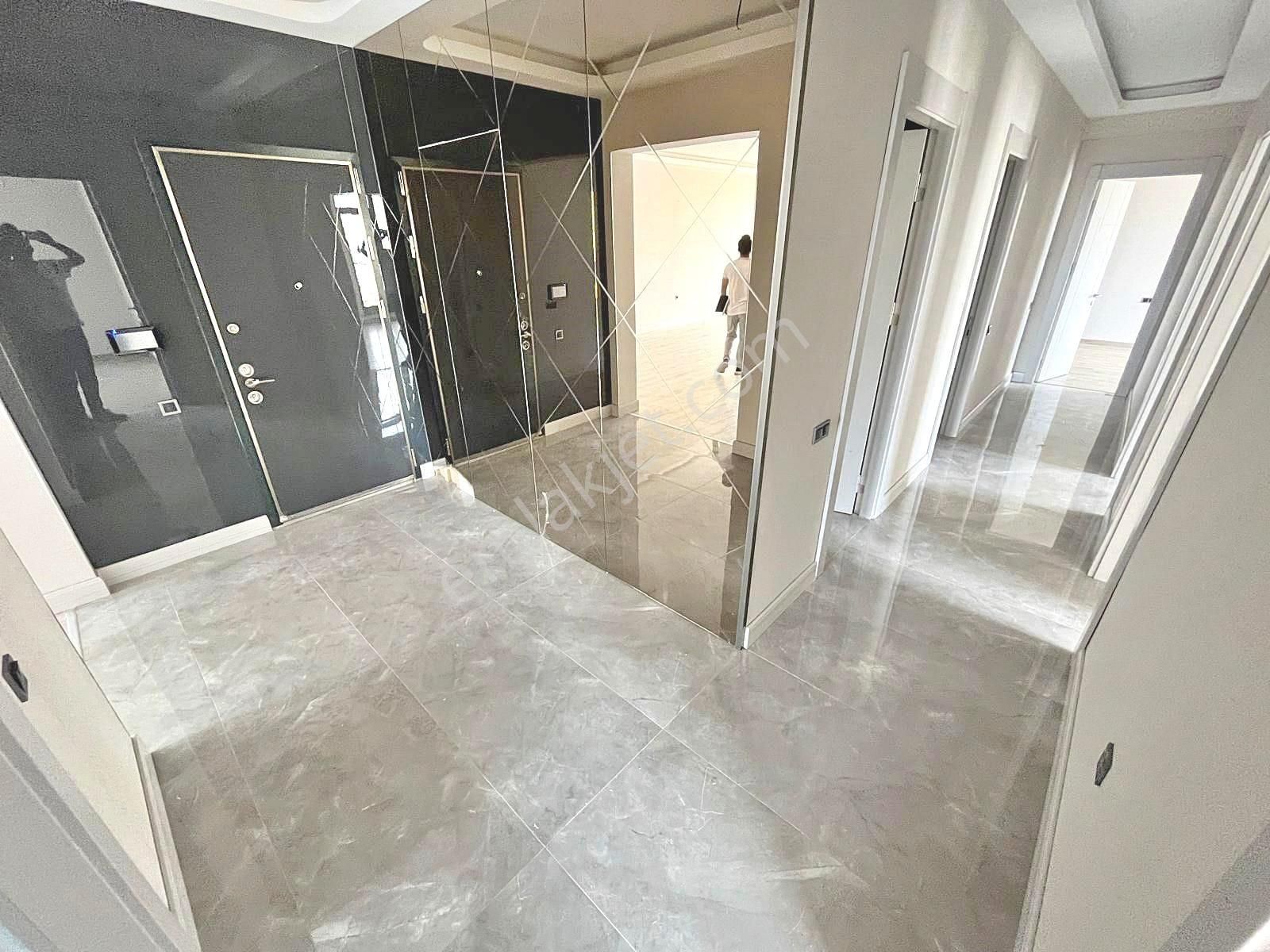 Ovacık'ta Site İçerisinde Ultra Lüks Yapılı 4.5+1 Daire! - Görsel 27