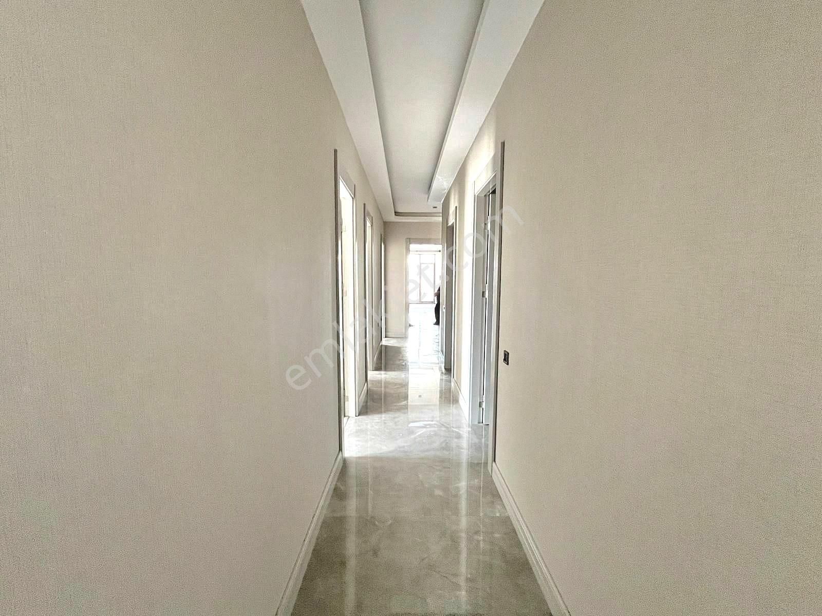 Ovacık'ta Site İçerisinde Ultra Lüks Yapılı 4.5+1 Daire! - Görsel 31