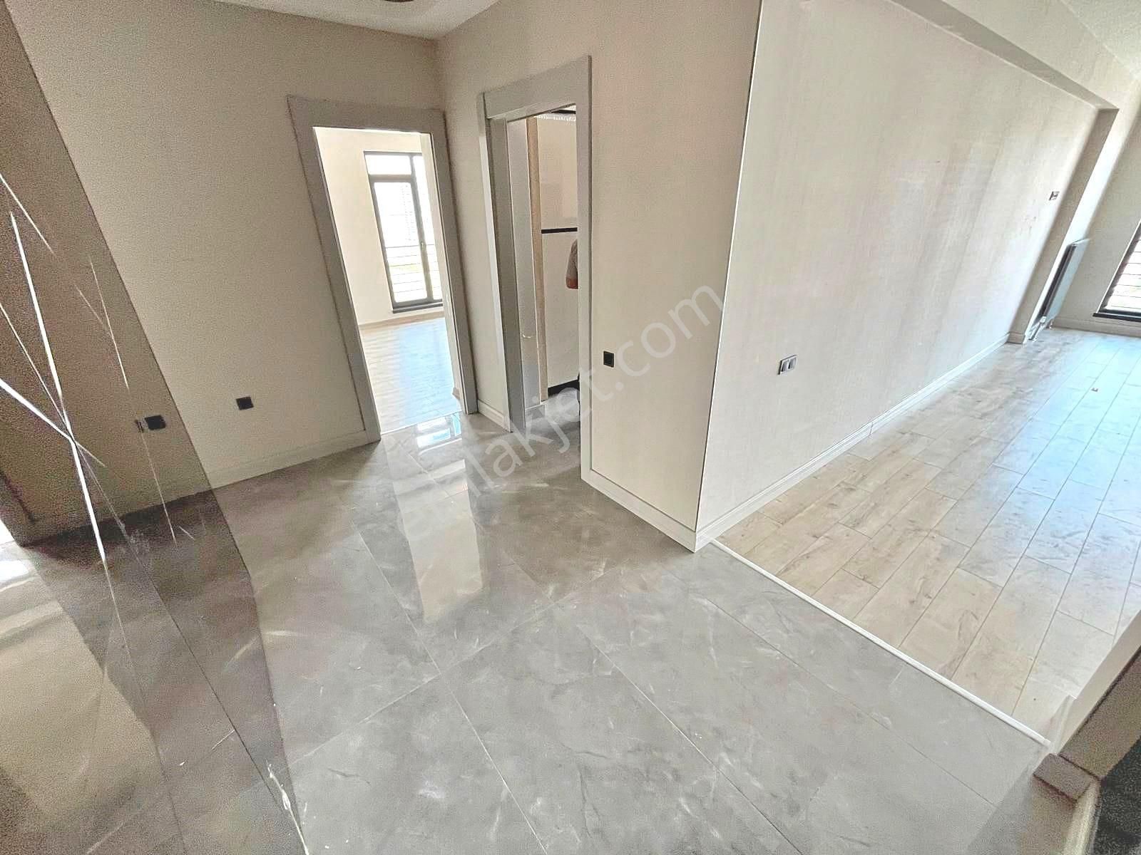 Ovacık'ta Site İçerisinde Ultra Lüks Yapılı 4.5+1 Daire! - Görsel 30