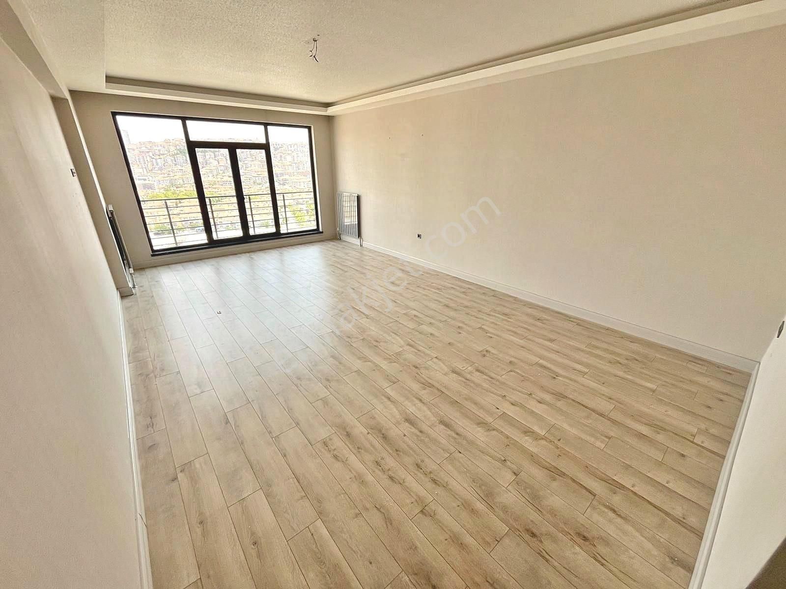 Ovacık'ta Site İçerisinde Ultra Lüks Yapılı 4.5+1 Daire! - Görsel 10