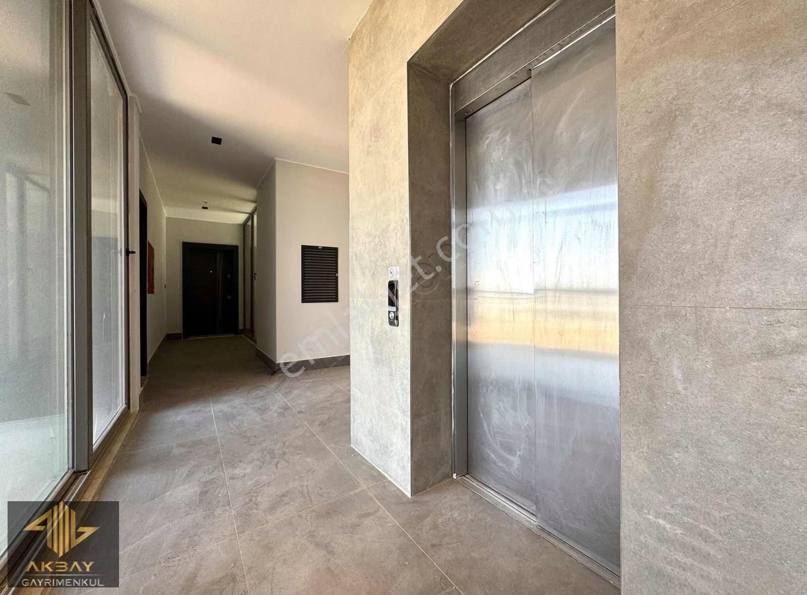 Altıntaş'ta Akıllı Ev Sistemi Ebv Banyolu Havuzlu Geniş Lüks 2+1 - Görsel 26