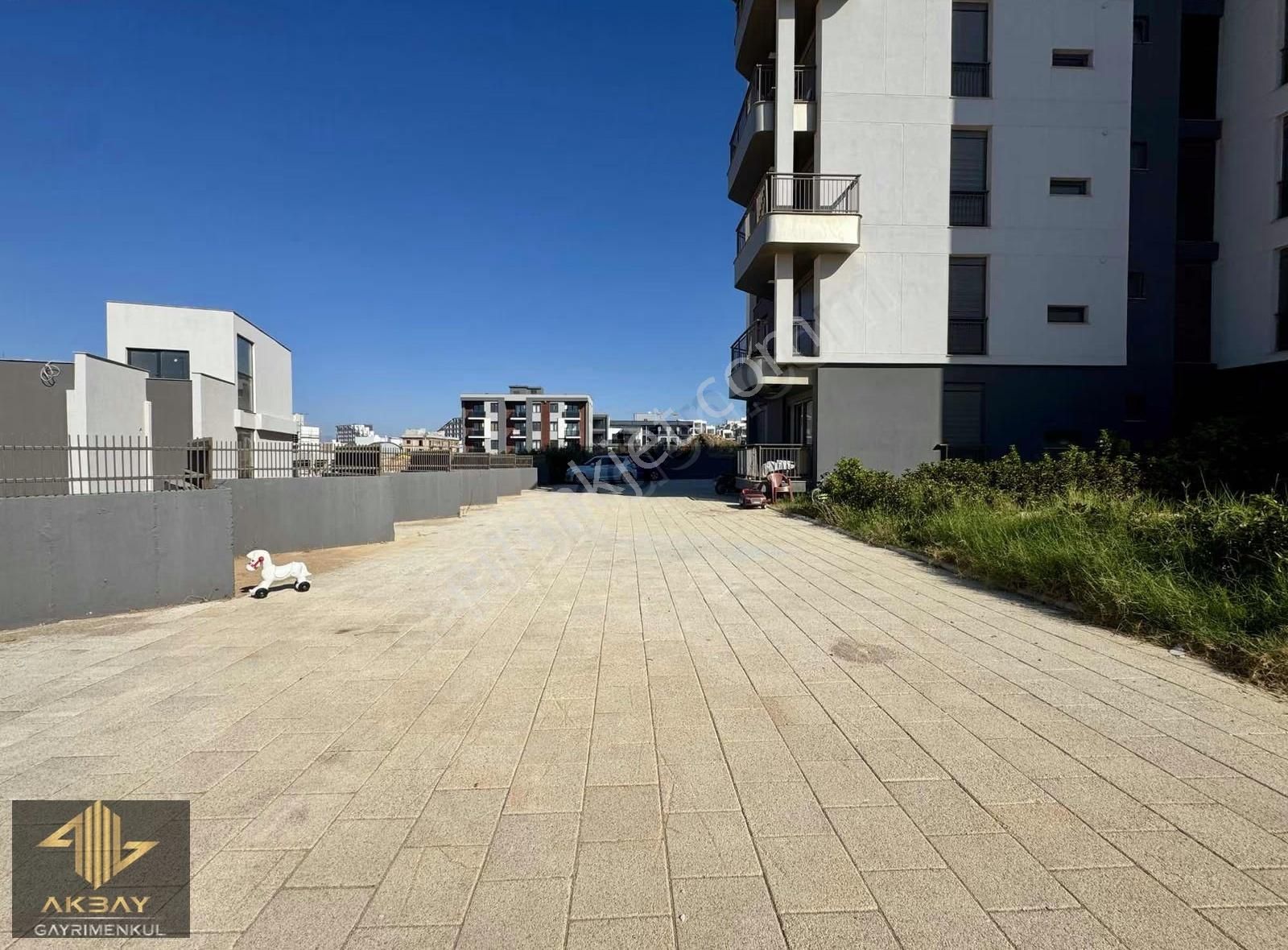 Altıntaş'ta Akıllı Ev Sistemi Ebv Banyolu Havuzlu Geniş Lüks 2+1 - Görsel 14