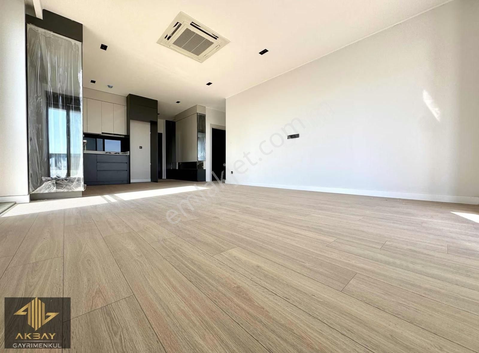 Altıntaş'ta Akıllı Ev Sistemi Ebv Banyolu Havuzlu Geniş Lüks 2+1 - Görsel 12