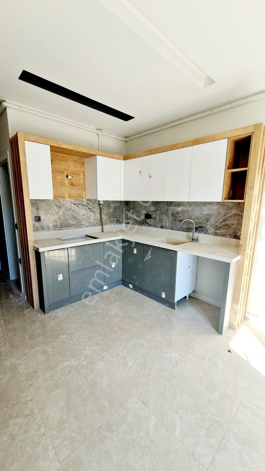 Merkezi Konumda 1+1 Sıfır Satılık Bahçe Katı Loft Daire!