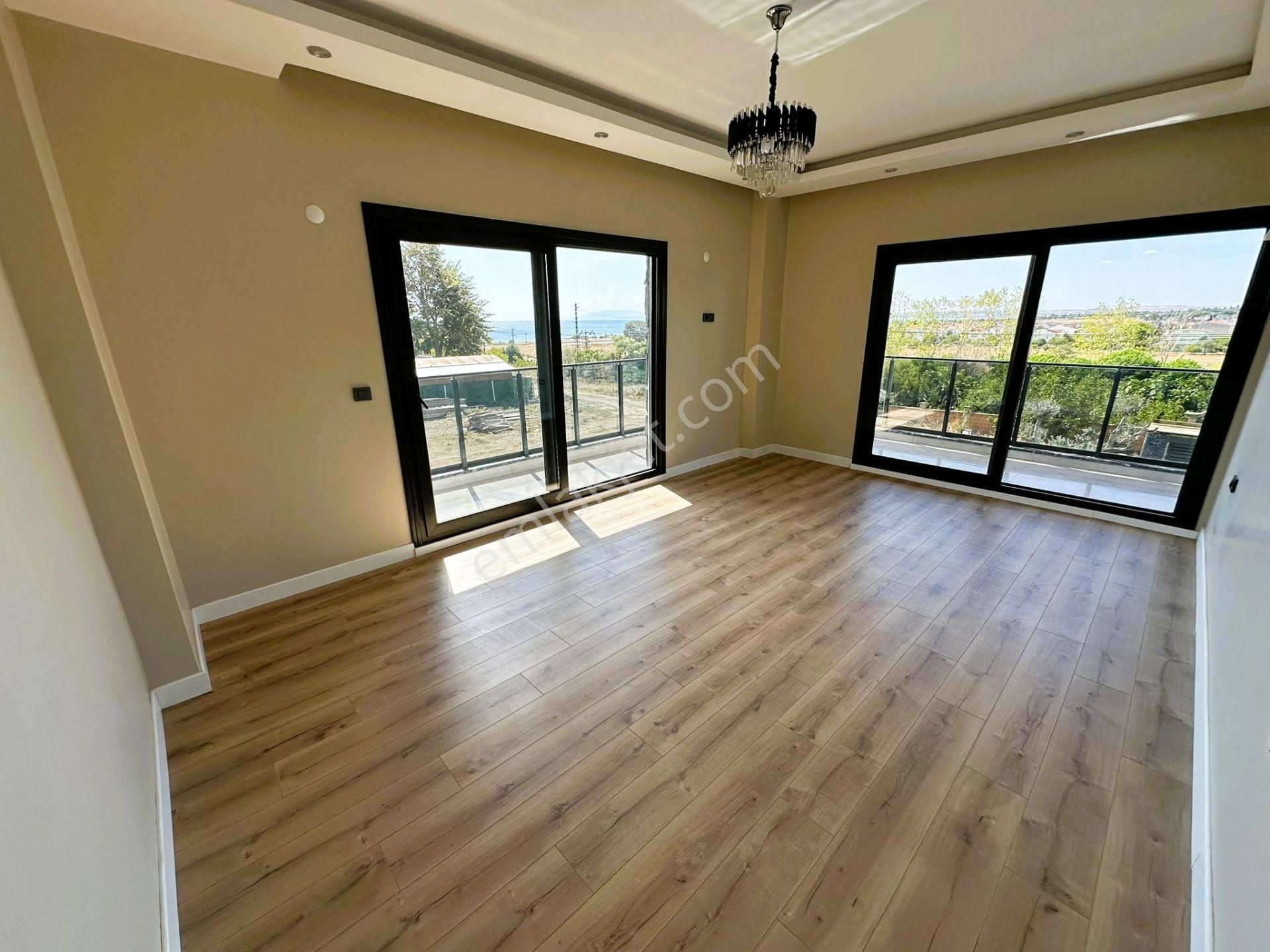 Yeniçiftlik'de Ultra Lüks Havuzlu Yerden Isıtmalı İskanlı 4+1 Villa - Görsel 27