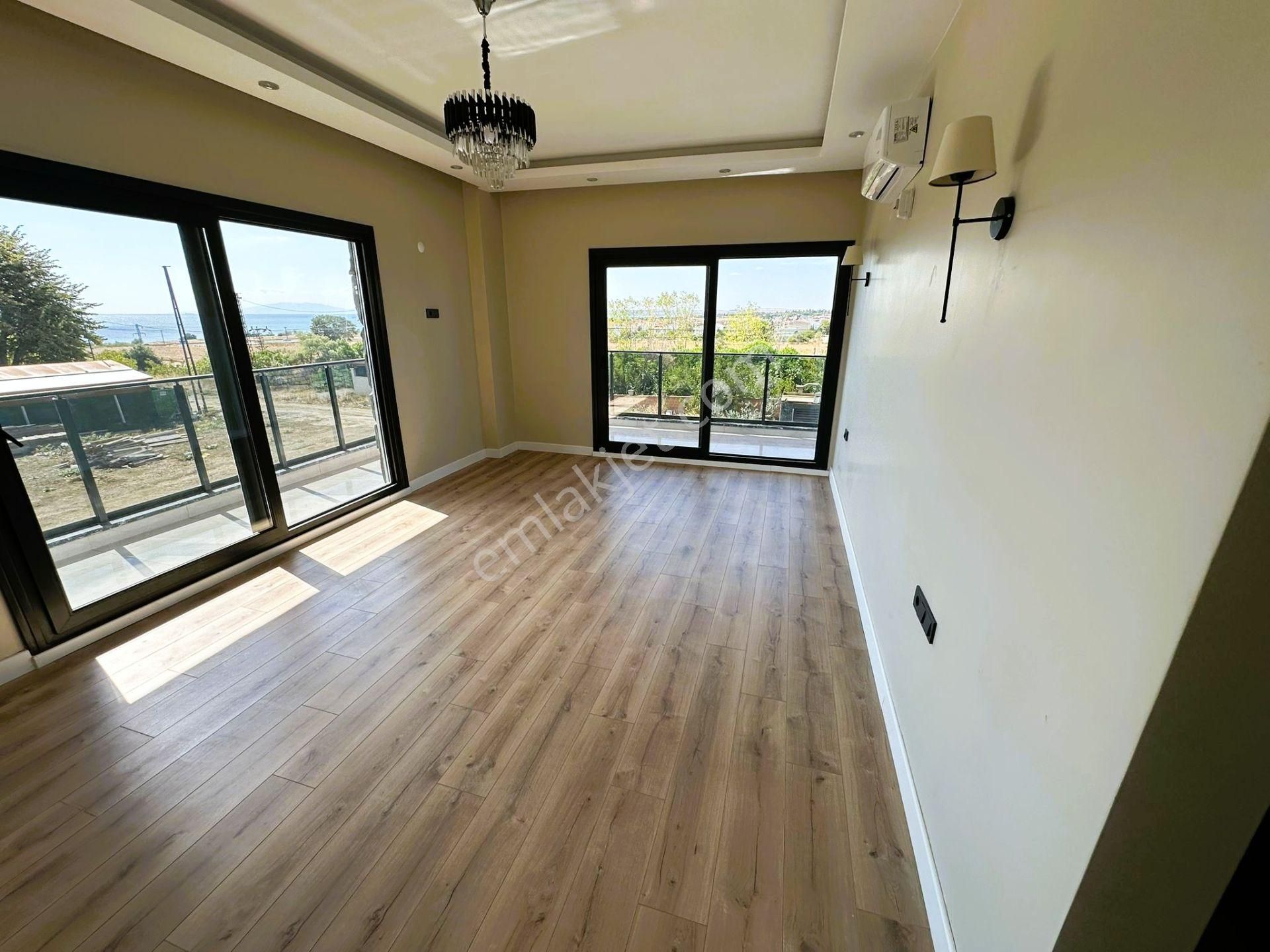 Yeniçiftlik'de Ultra Lüks Havuzlu Yerden Isıtmalı İskanlı 4+1 Villa - Görsel 15