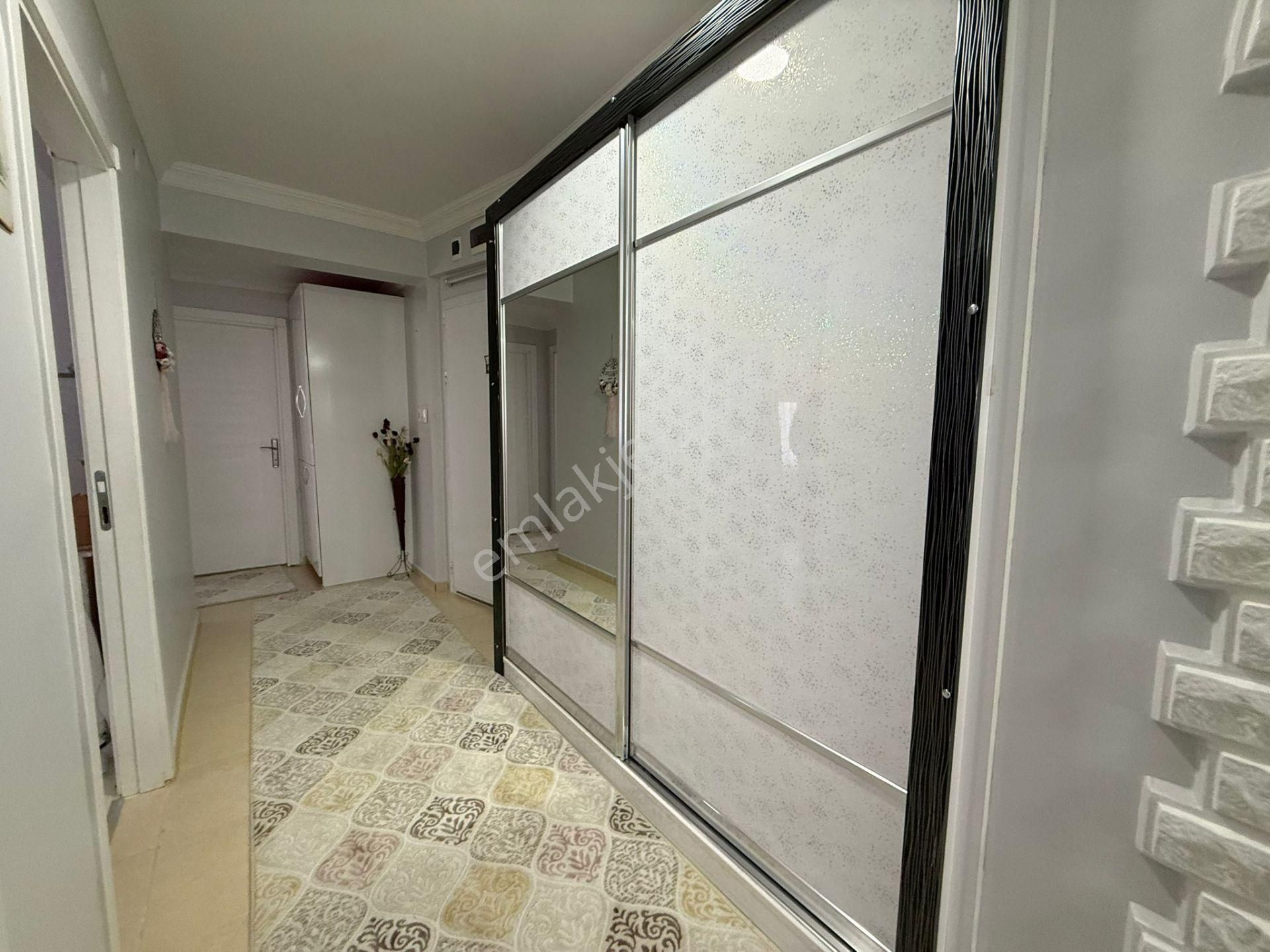 Karapürçek'te 135 M2 Ön Cephe Asansörlü Ebeveyn Banyolu 3+1 Satılık Daire !! - Görsel 27