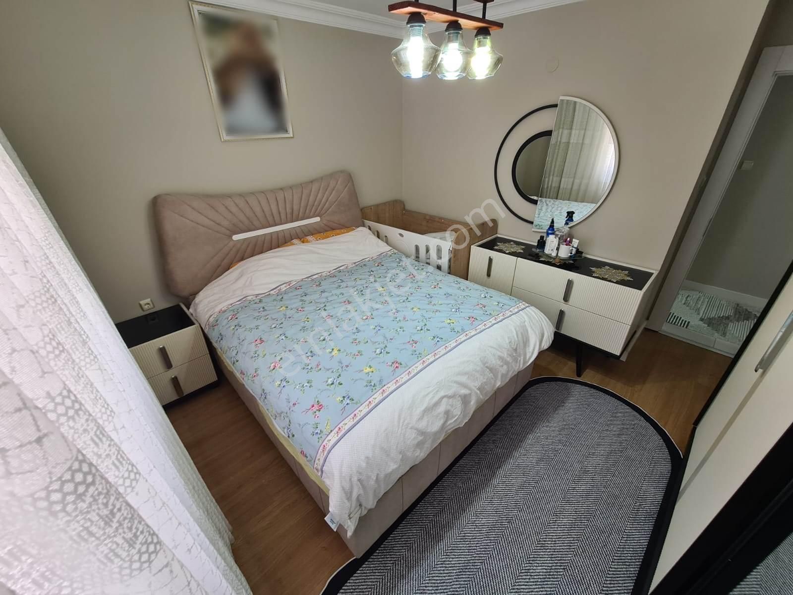 Sancaktepe Göbekte Full Yapılı Geniş Mutfak Ön Cephe Ferah 3+1 - Görsel 34