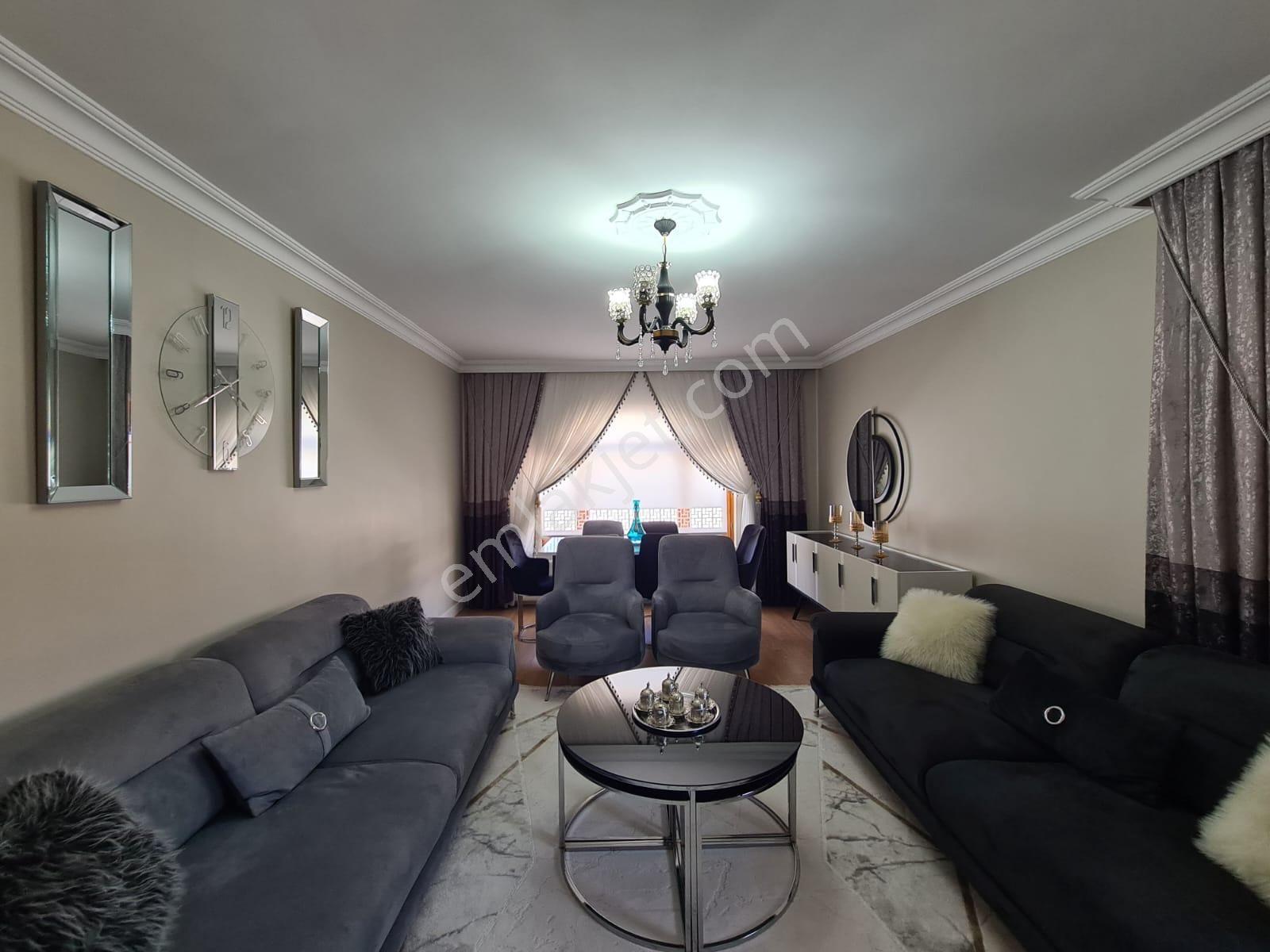 Sancaktepe Göbekte Full Yapılı Geniş Mutfak Ön Cephe Ferah 3+1 - Görsel 9