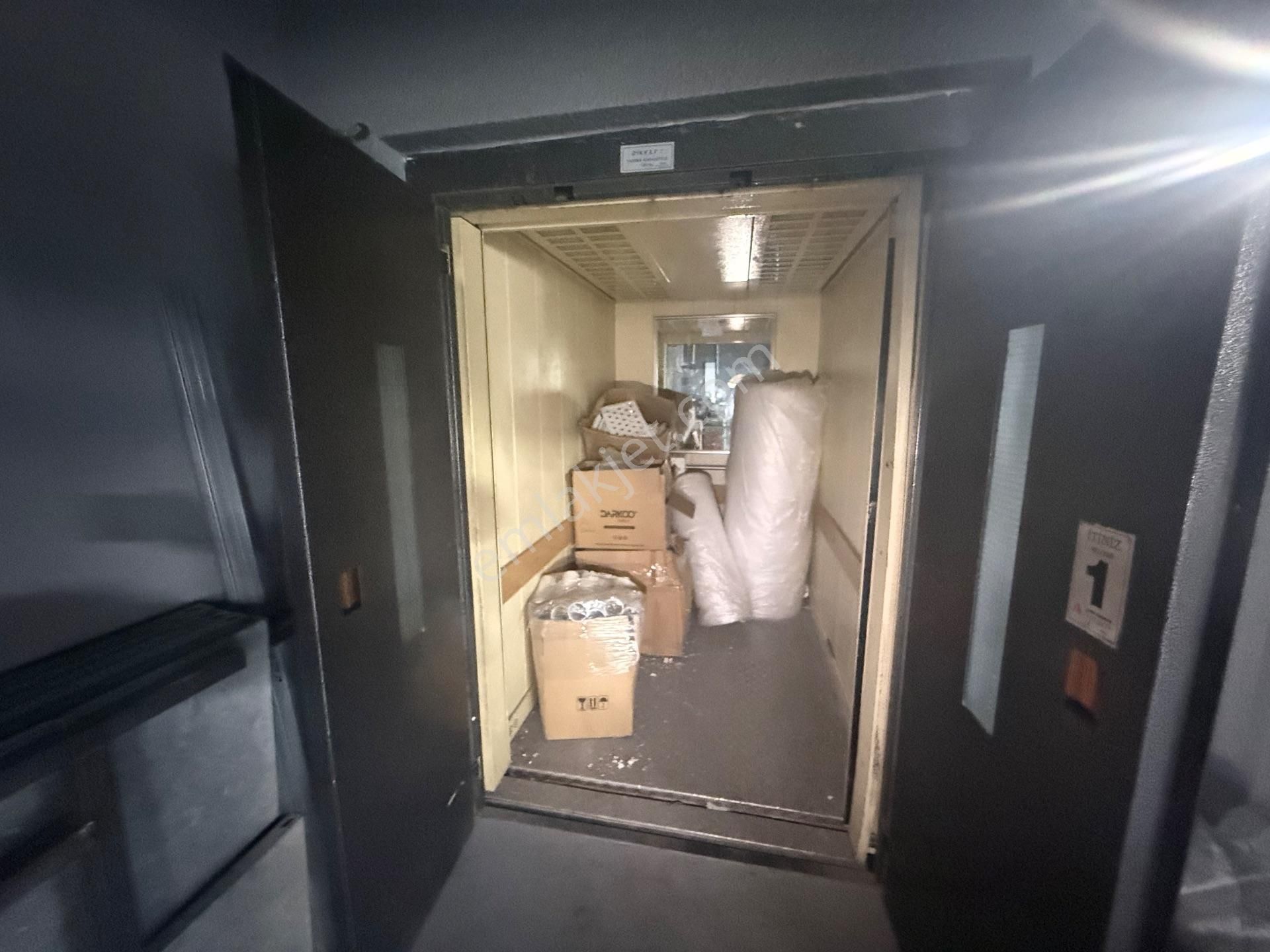 Güneşli Matbaacılar Sitesinde Satılık 4 Adet Dükkan 1.232 M2 - Görsel 5