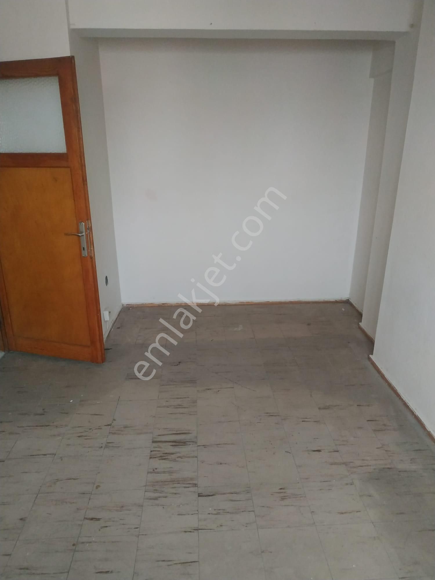 Balıkesir Bahçelievler Yarış Orta Okulu Yakını Kiralık 2+1 Daire - Görsel 3