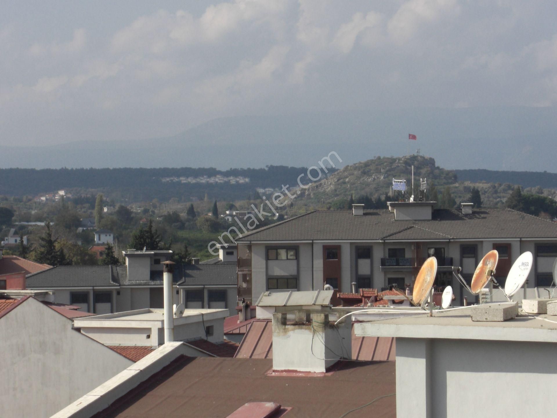 Egeturemlakta Seferihisar Hıdırlıktan Kiralık.3+1. Apartman Dublex - Görsel 6