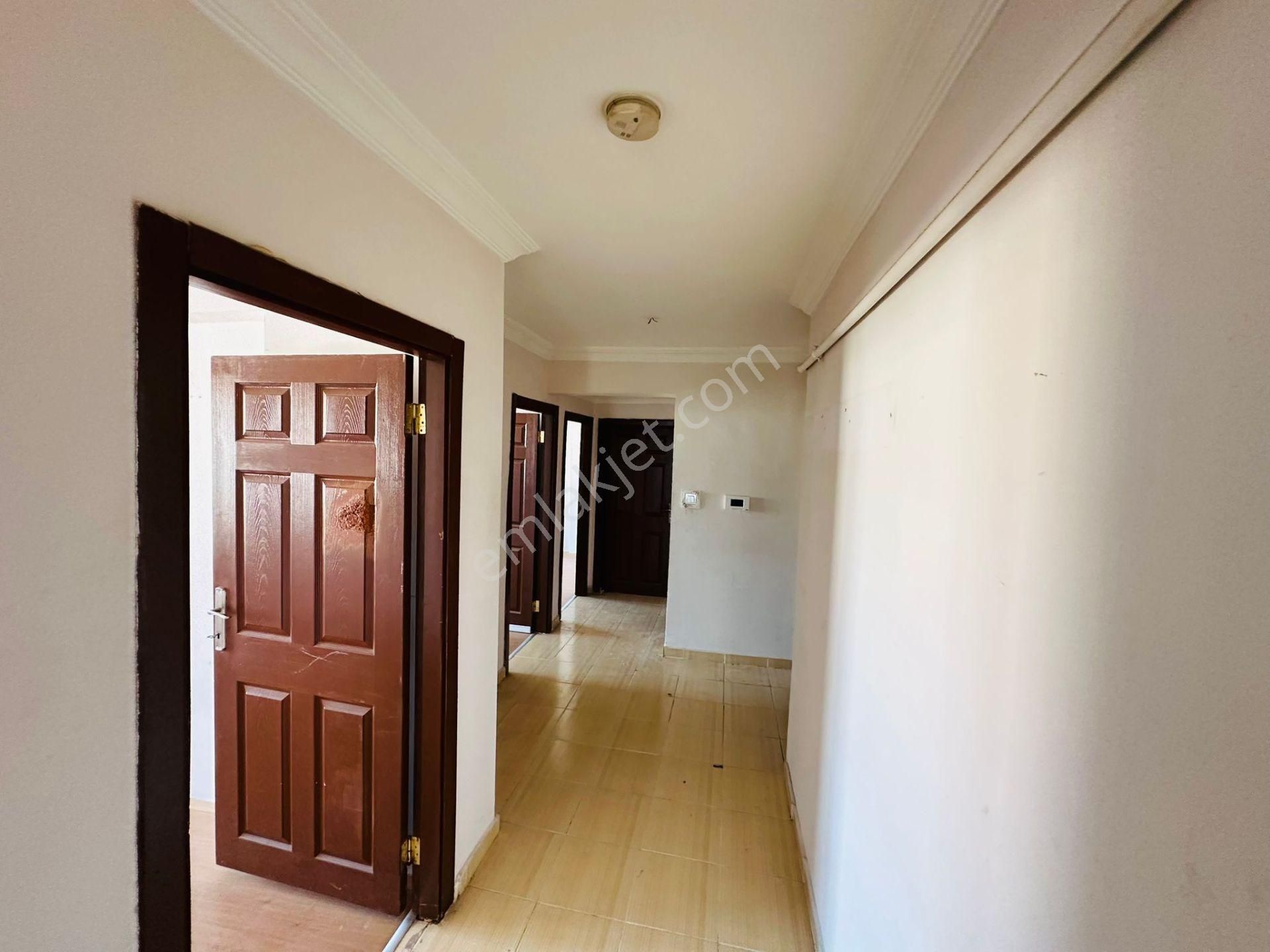 Karapürçek'te Salı Pazarı Yakını 3+1 2.katta Satılık Daire !! - Görsel 17