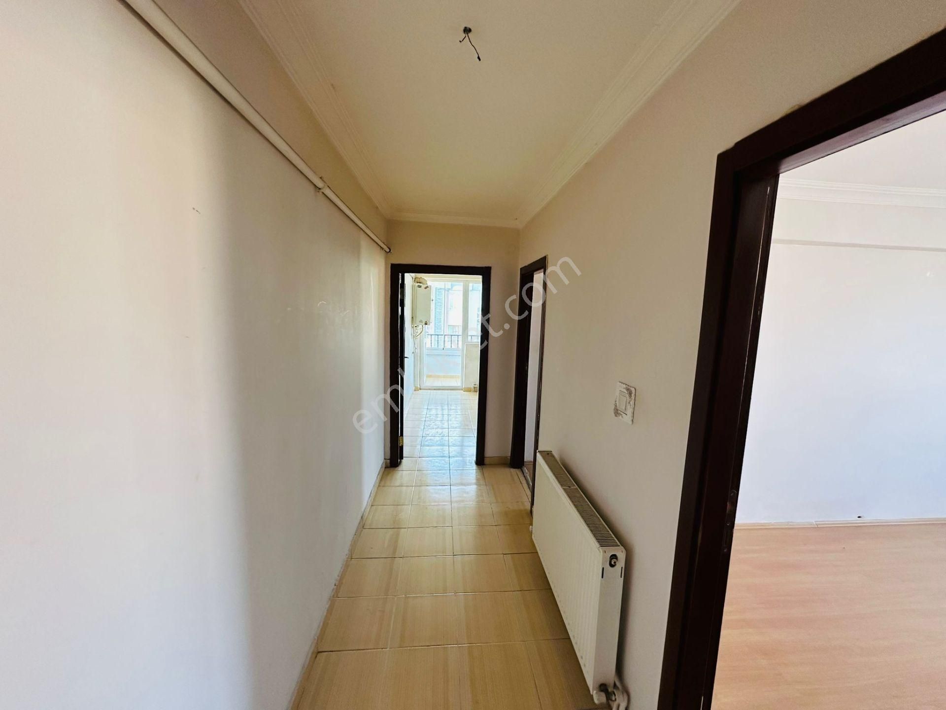 Karapürçek'te Salı Pazarı Yakını 3+1 2.katta Satılık Daire !! - Görsel 15