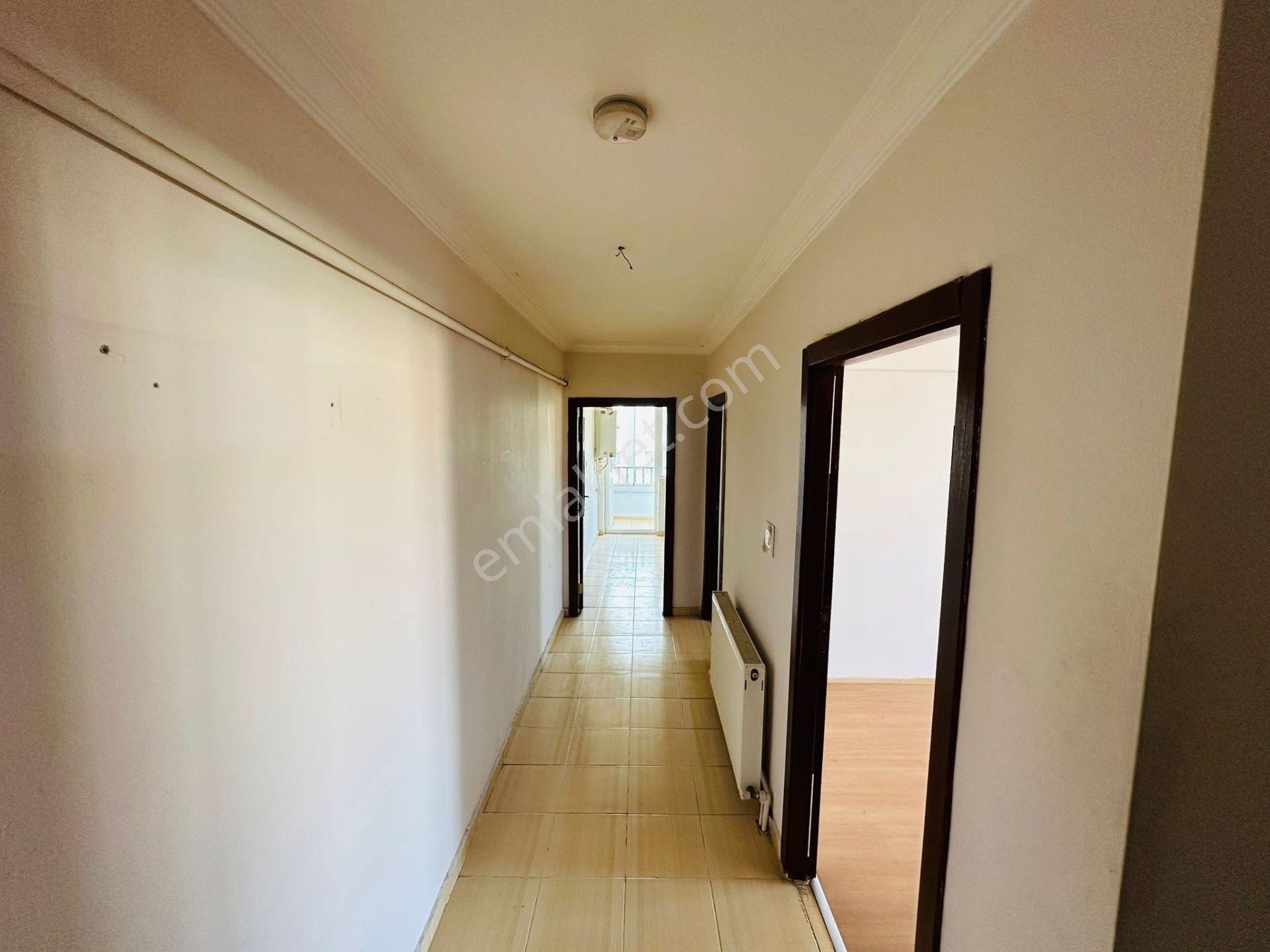 Karapürçek'te Salı Pazarı Yakını 3+1 2.katta Satılık Daire !! - Görsel 14