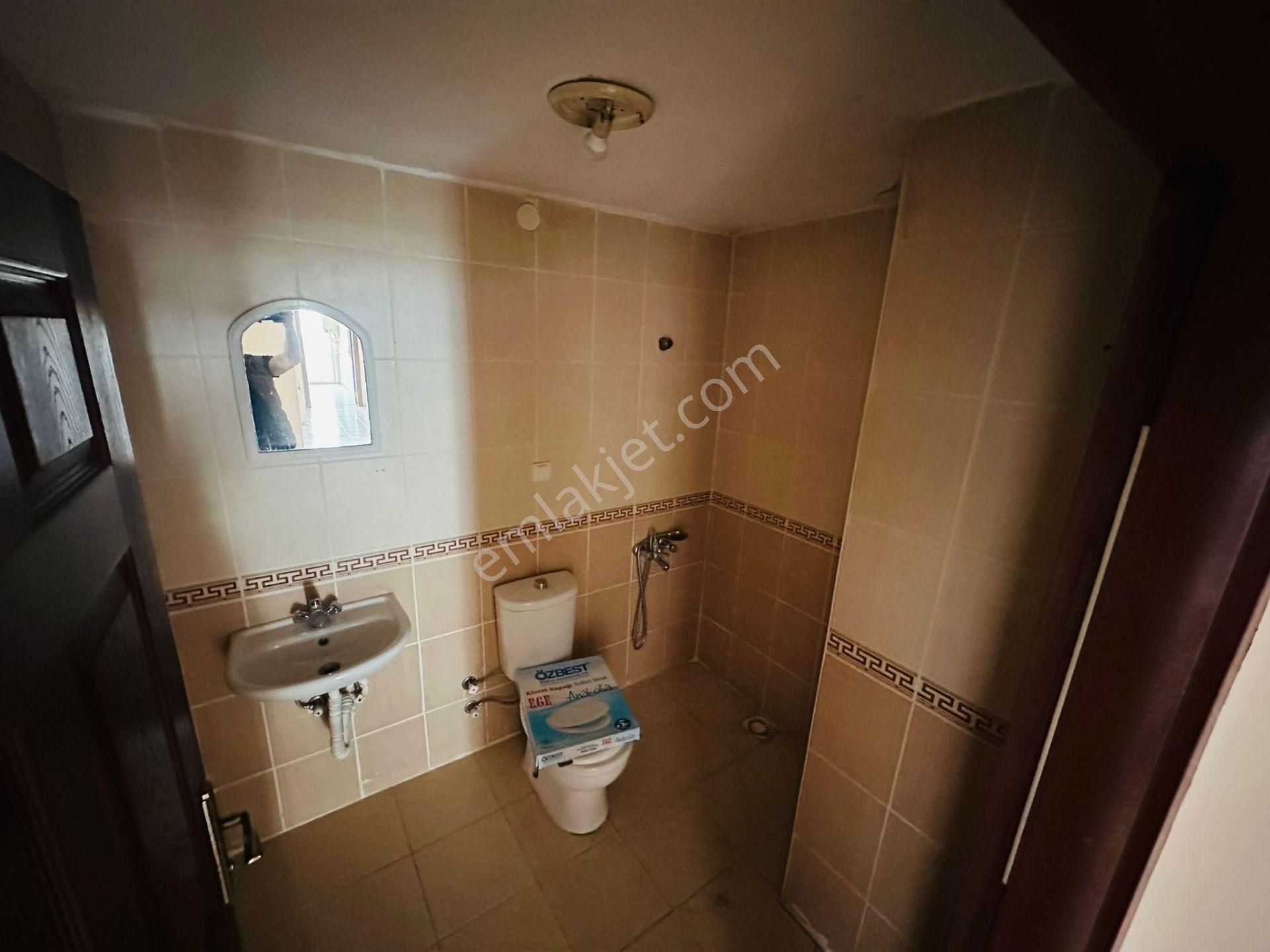 Karapürçek'te Salı Pazarı Yakını 3+1 2.katta Satılık Daire !! - Görsel 23