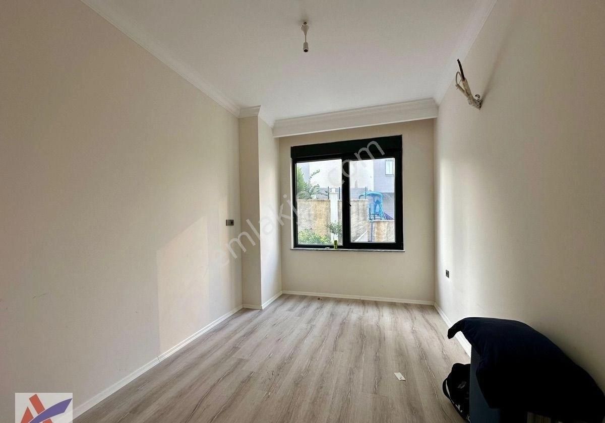 Mahmutlar’da Acil Satılık 3+1 160m2 Ayrı Mutfak Daire - Görsel 12