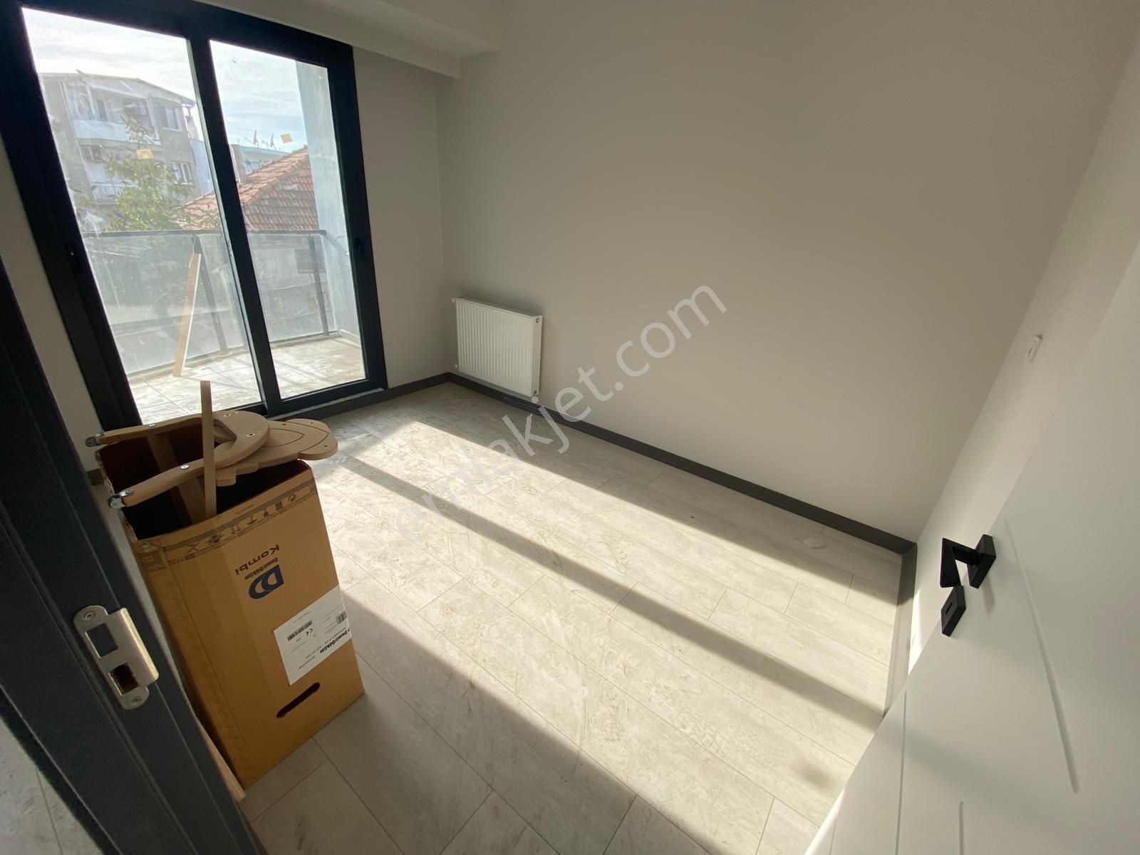 Acill Buca Dicle Mah.de Işıklıpark Yakını 1+1 55m2 Dgazlı Ankastreli Satılık Daire - Görsel 8