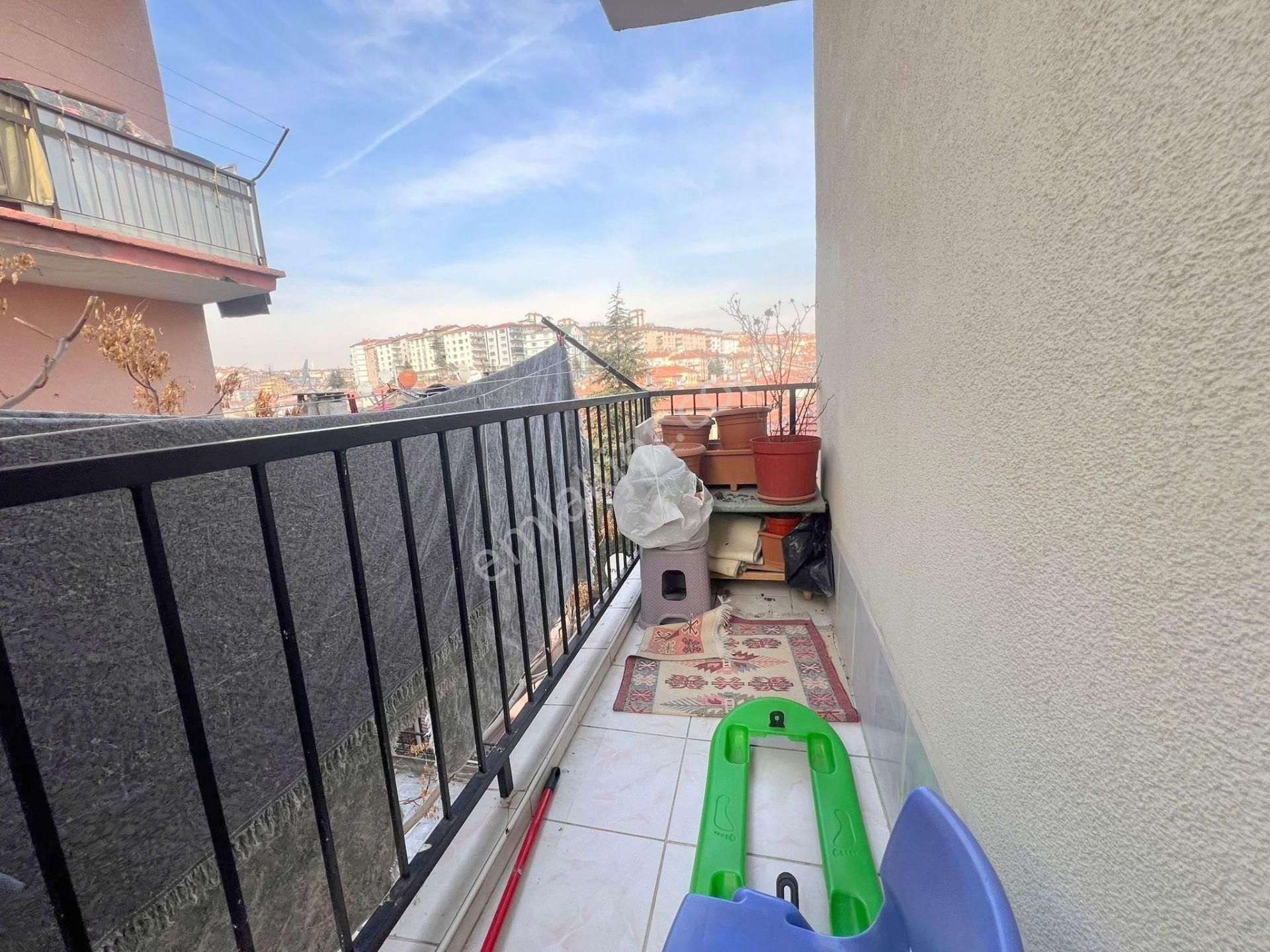 Şafak'tan Danışment Göbek Yakını 3+1 Ara Katta Mantolamalı Ful! - Görsel 24