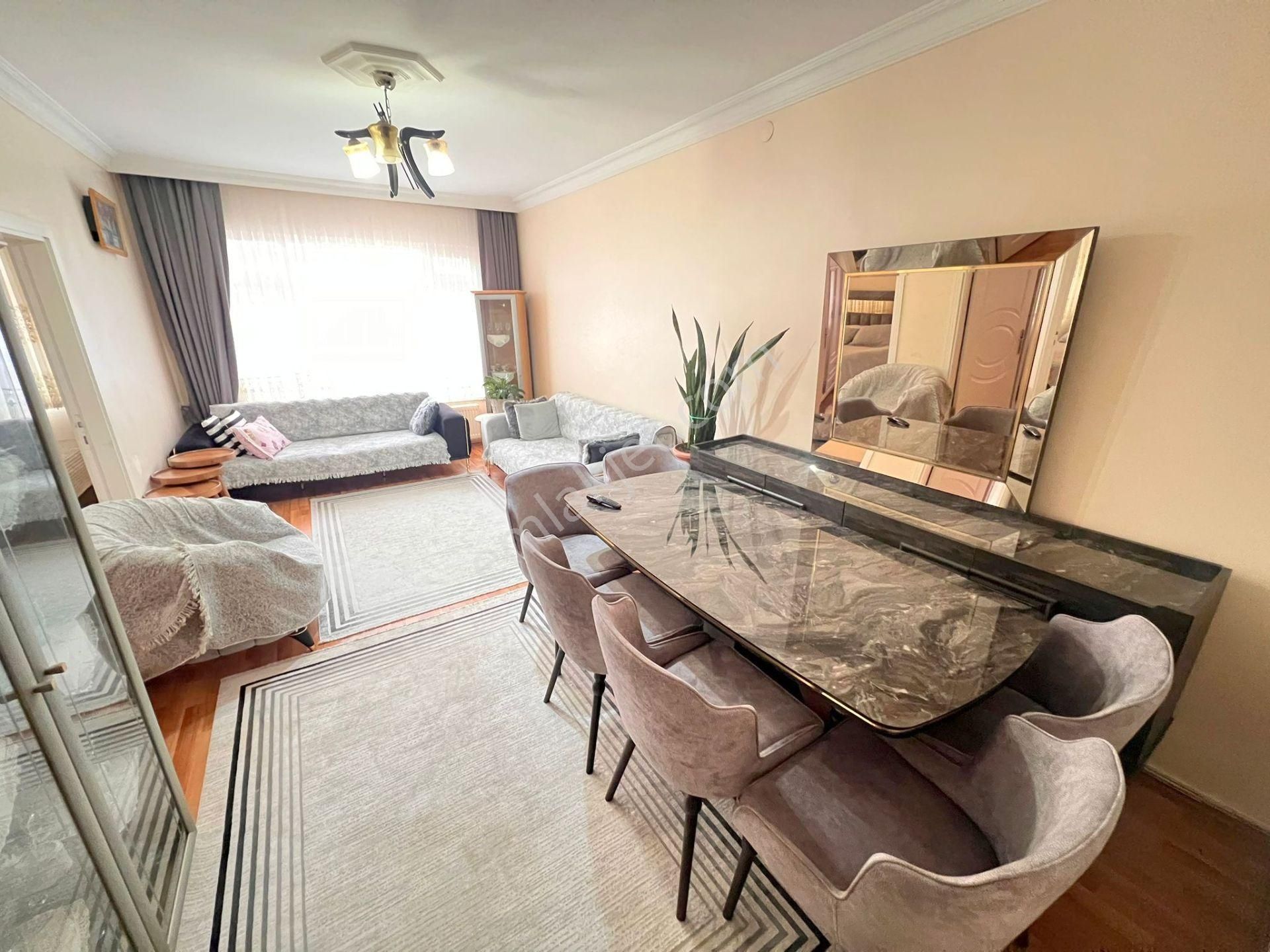 Şafak'tan Danışment Göbek Yakını 3+1 Ara Katta Mantolamalı Ful!