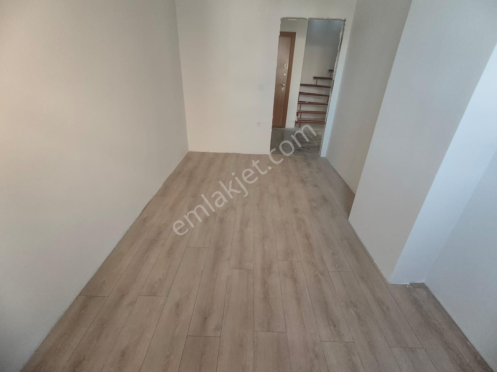 Emlak Dünyasından Altıntepede 3+1 Dubleks Daire - Görsel 8